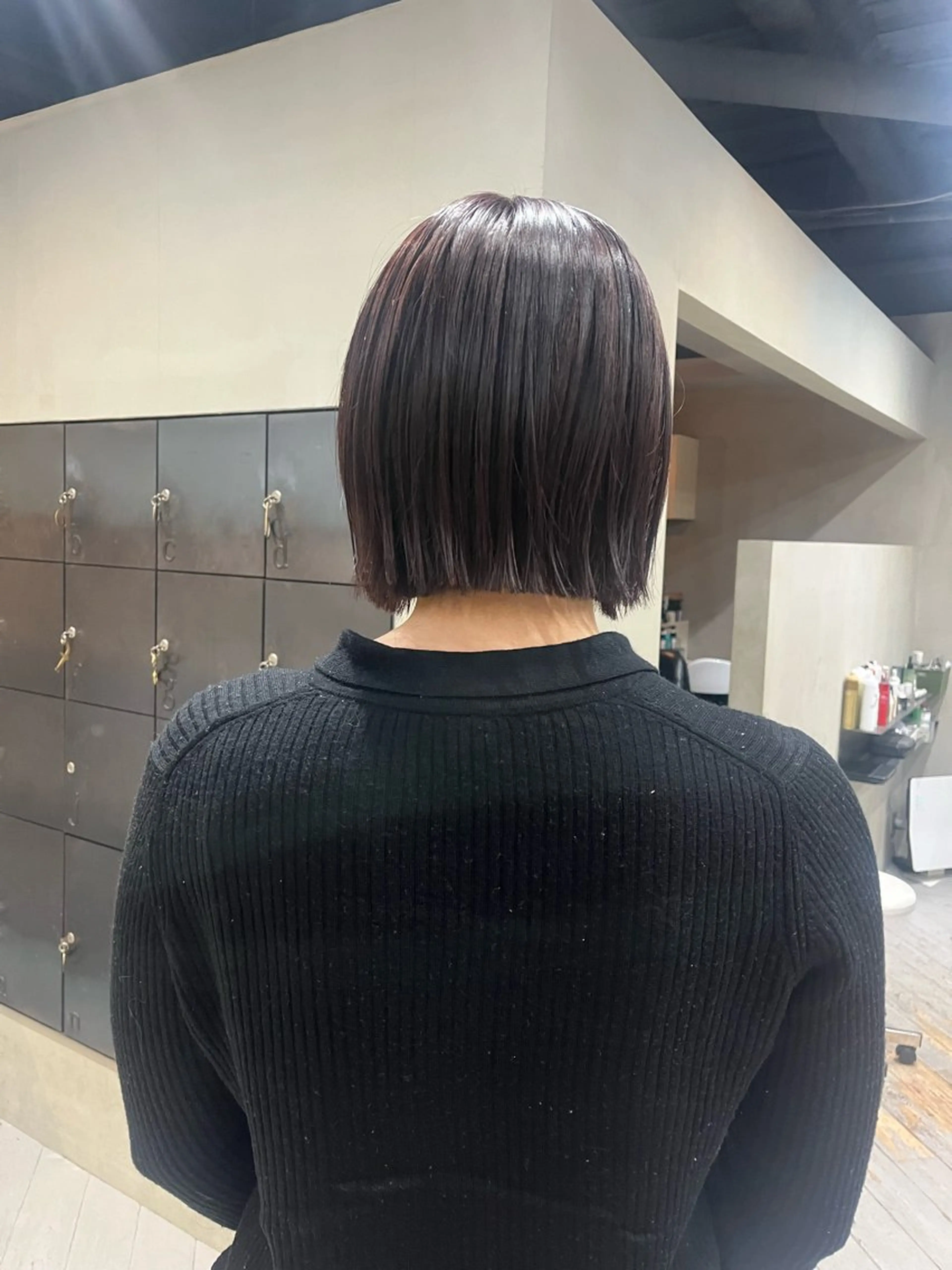 ミディアム カラー パープルカラー ボブ なな/ICI/レイヤ ーパーマ/ボブのヘアスタイル