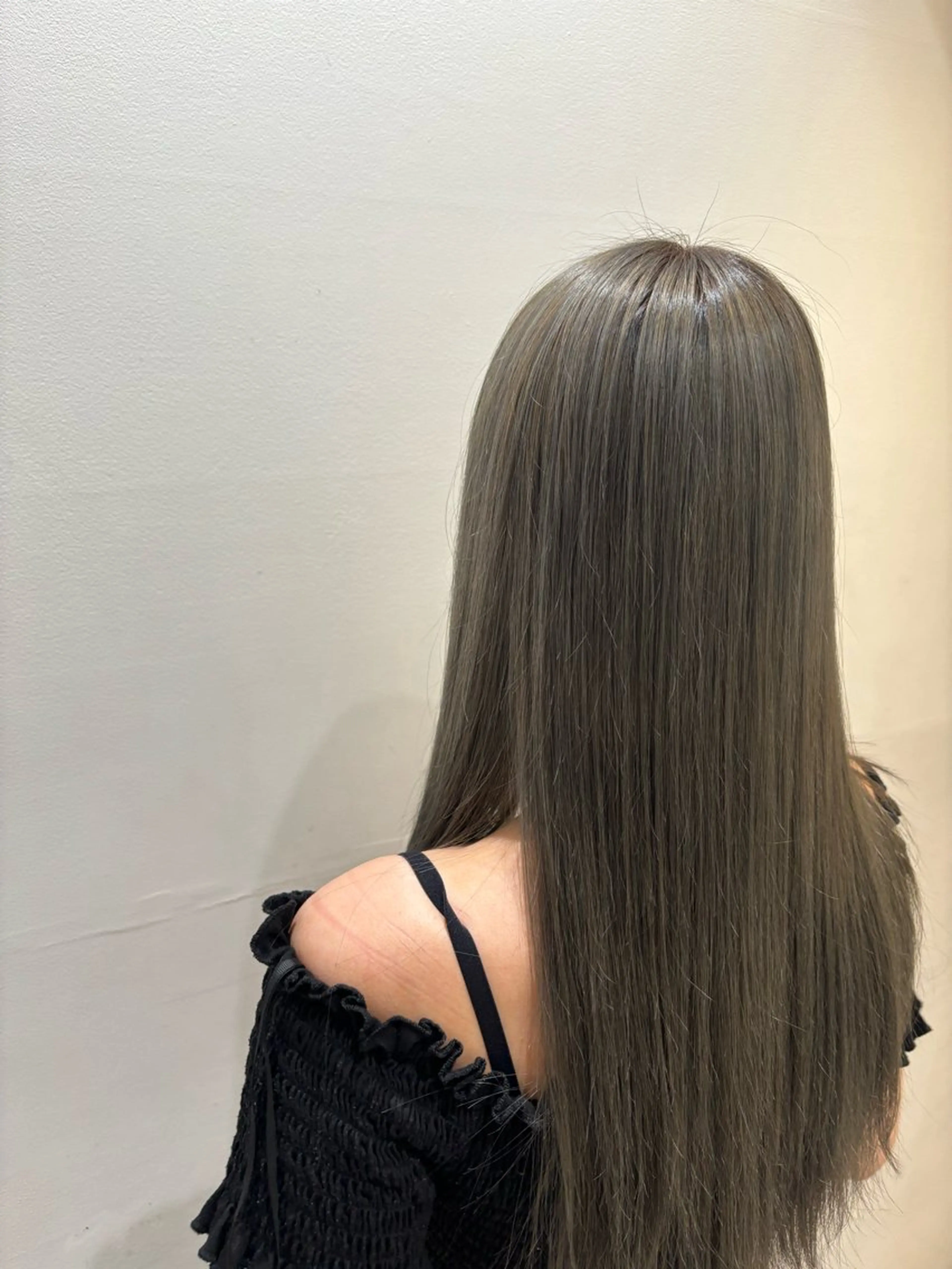 ロング カラー minx sign所属・MINX SIGN 🎀Yunaのヘアスタイル