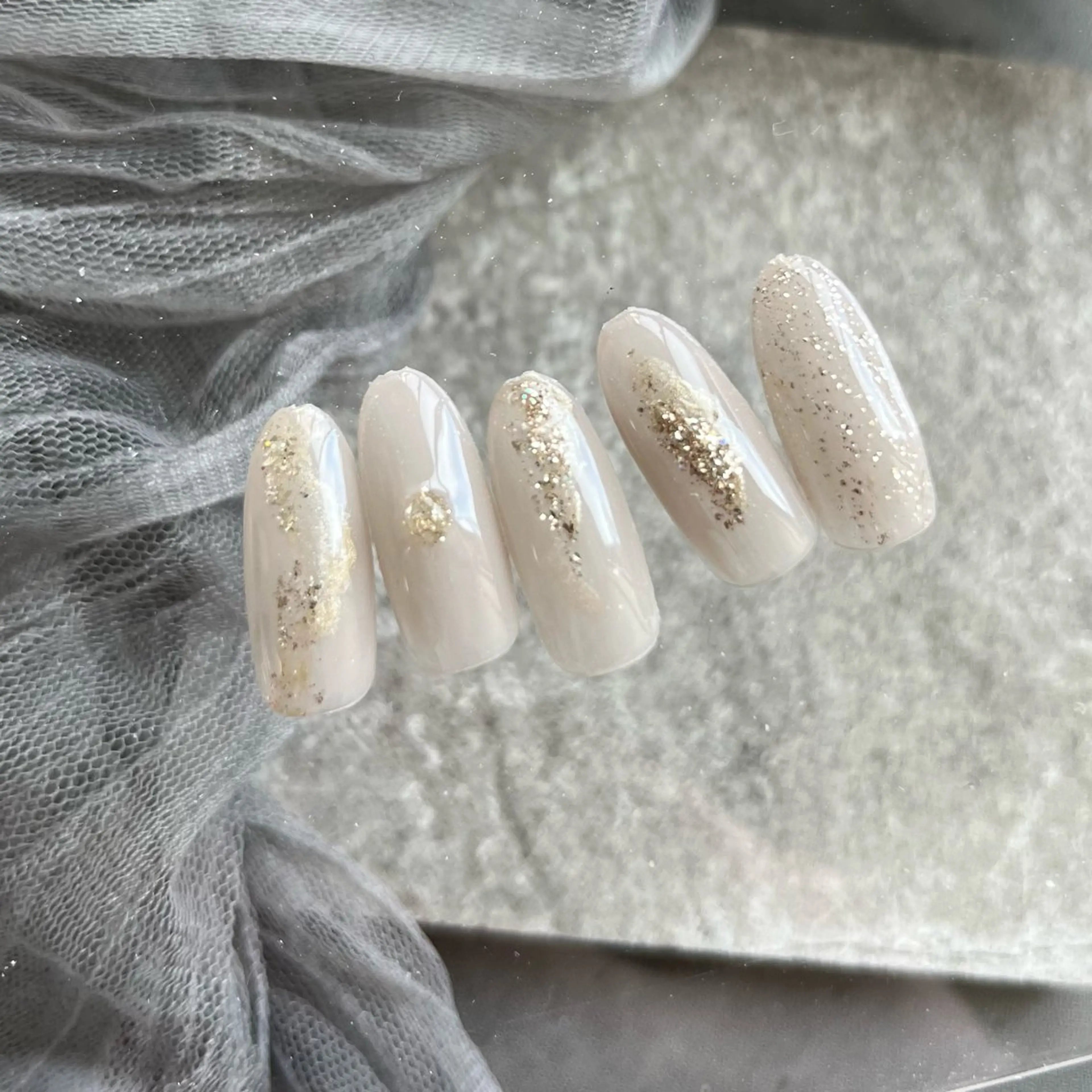 ネイル ハンドネイル Ray. ちゅるん系ニュアンスのネイルデザイン