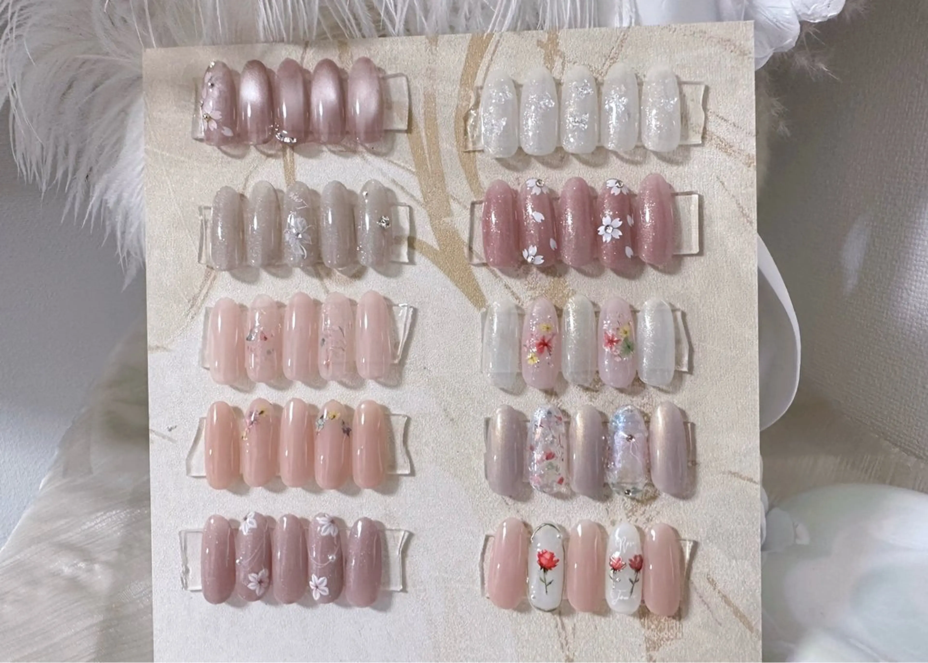 ネイル チークネイル 長さ出し フラワーネイル フレンチネイル ジェルネイル C&S  Nail Salonのネイルデザイン