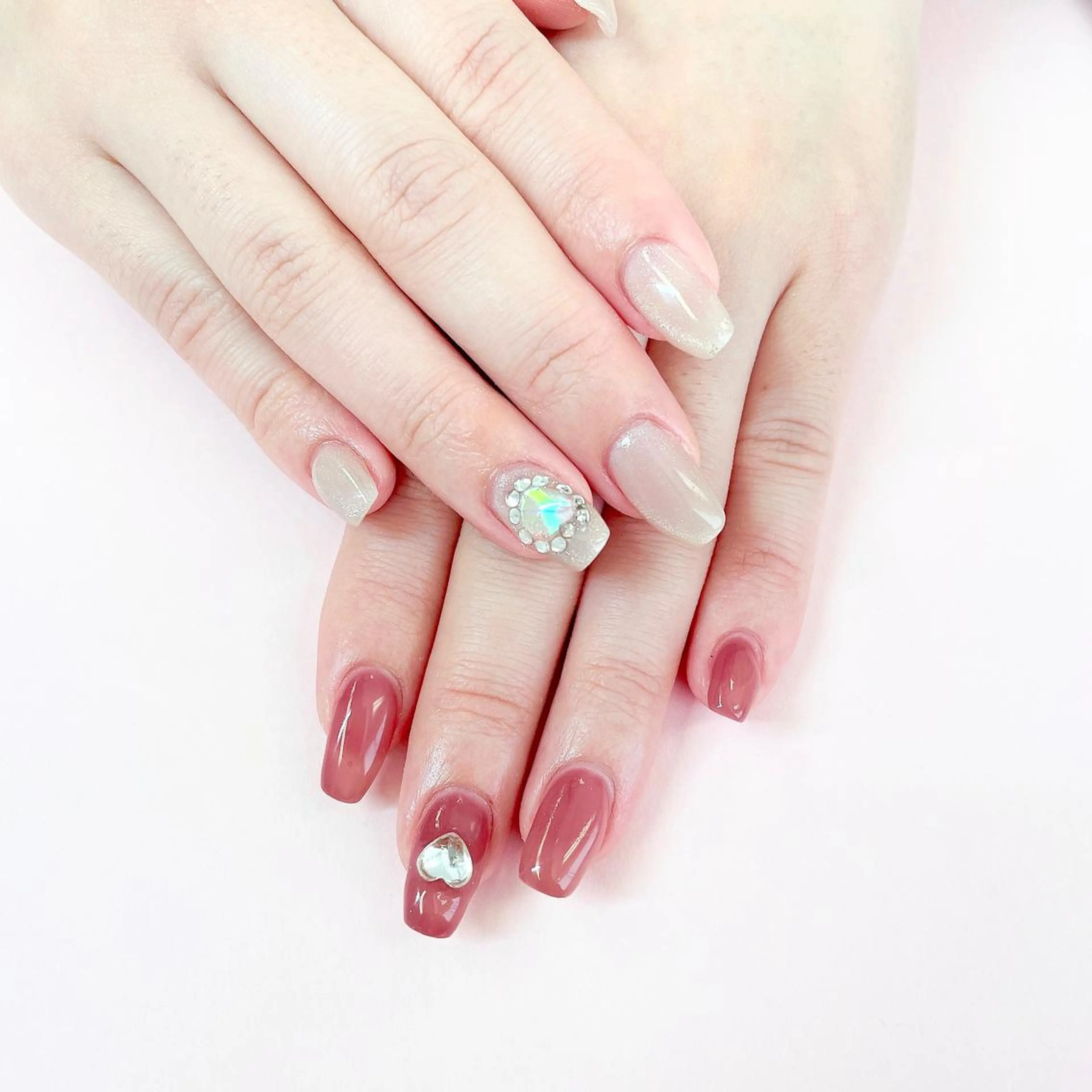 ネイル ワンホンネイル ハンドネイル 大阪福島 韓国まつげ Sayaka🤍🐩のマツエク・マツパデザイン