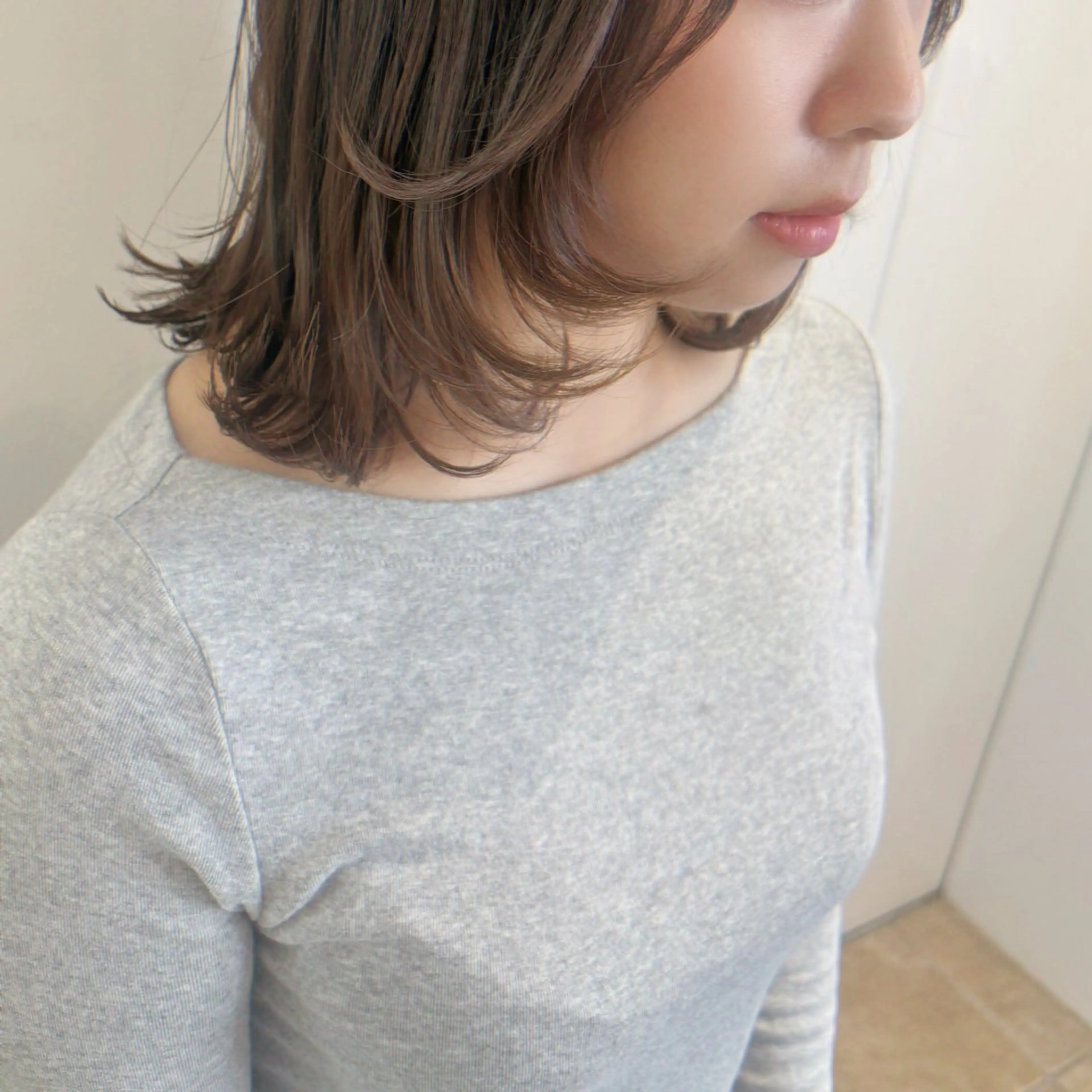 ミディアム レイヤーカット 棚橋 光海のヘアスタイル