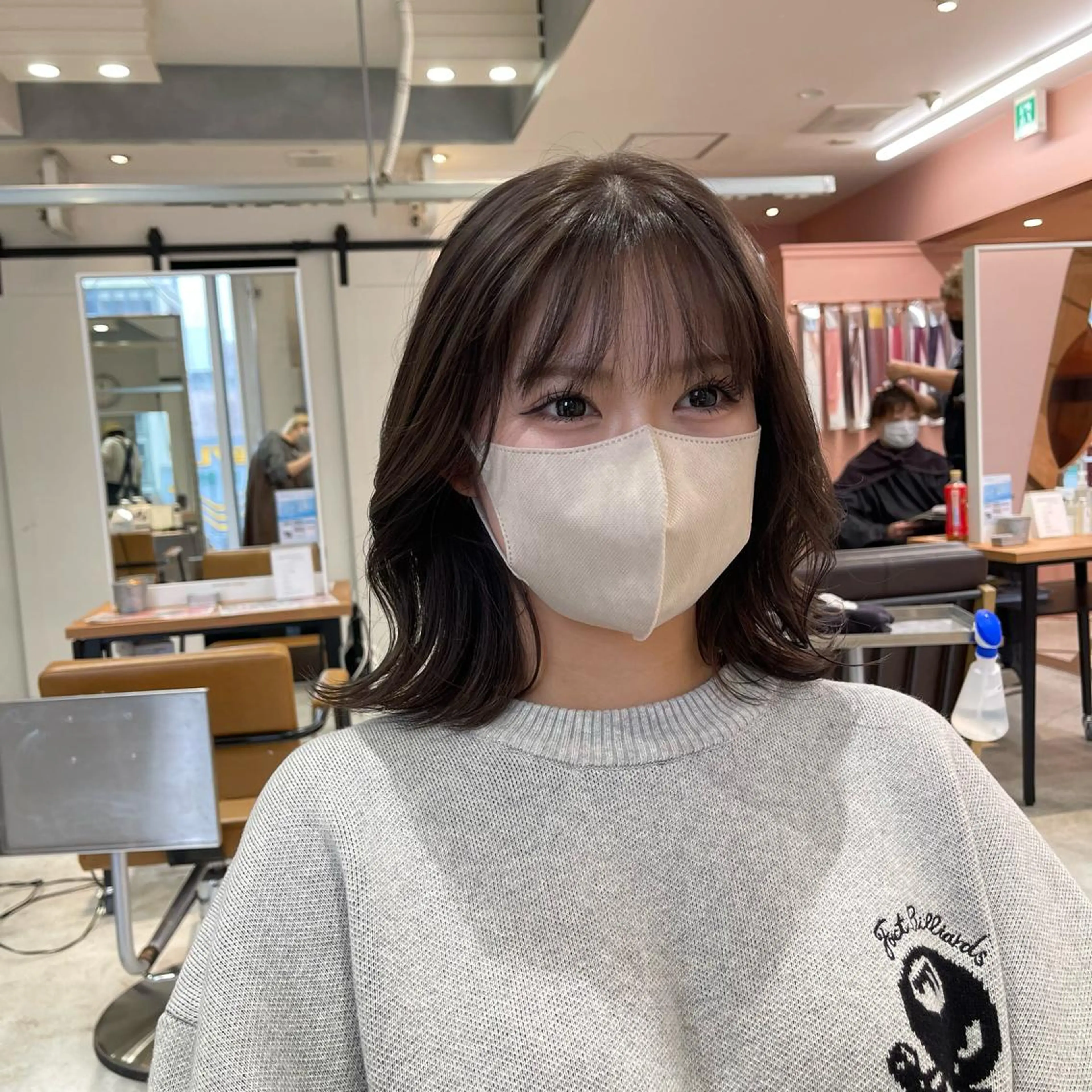 ミディアム カラー nameless miichiのヘアスタイル