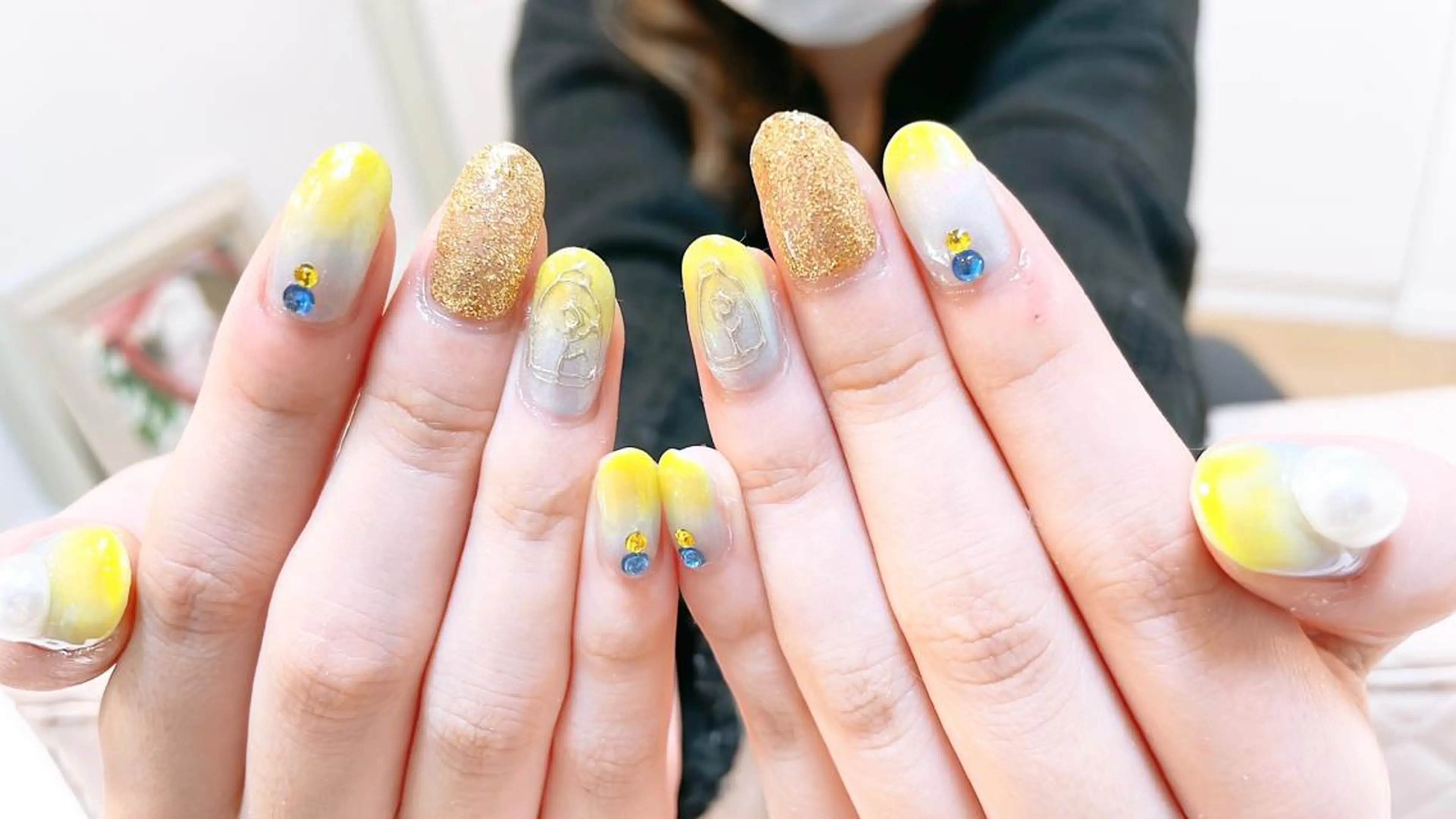 ネイル manis .のネイルデザイン