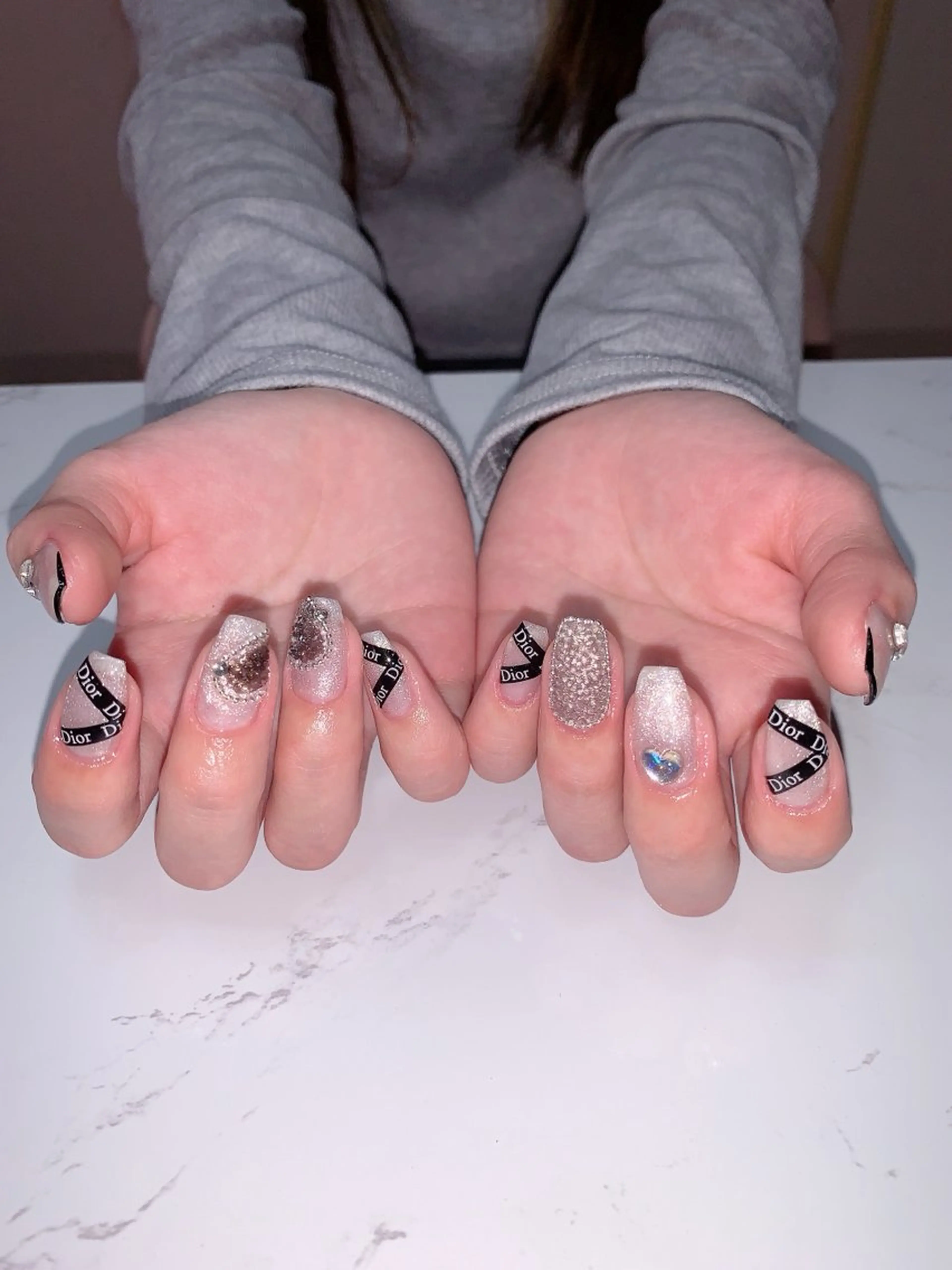 ネイル ゆず秋葉原 Vickyのネイルデザイン