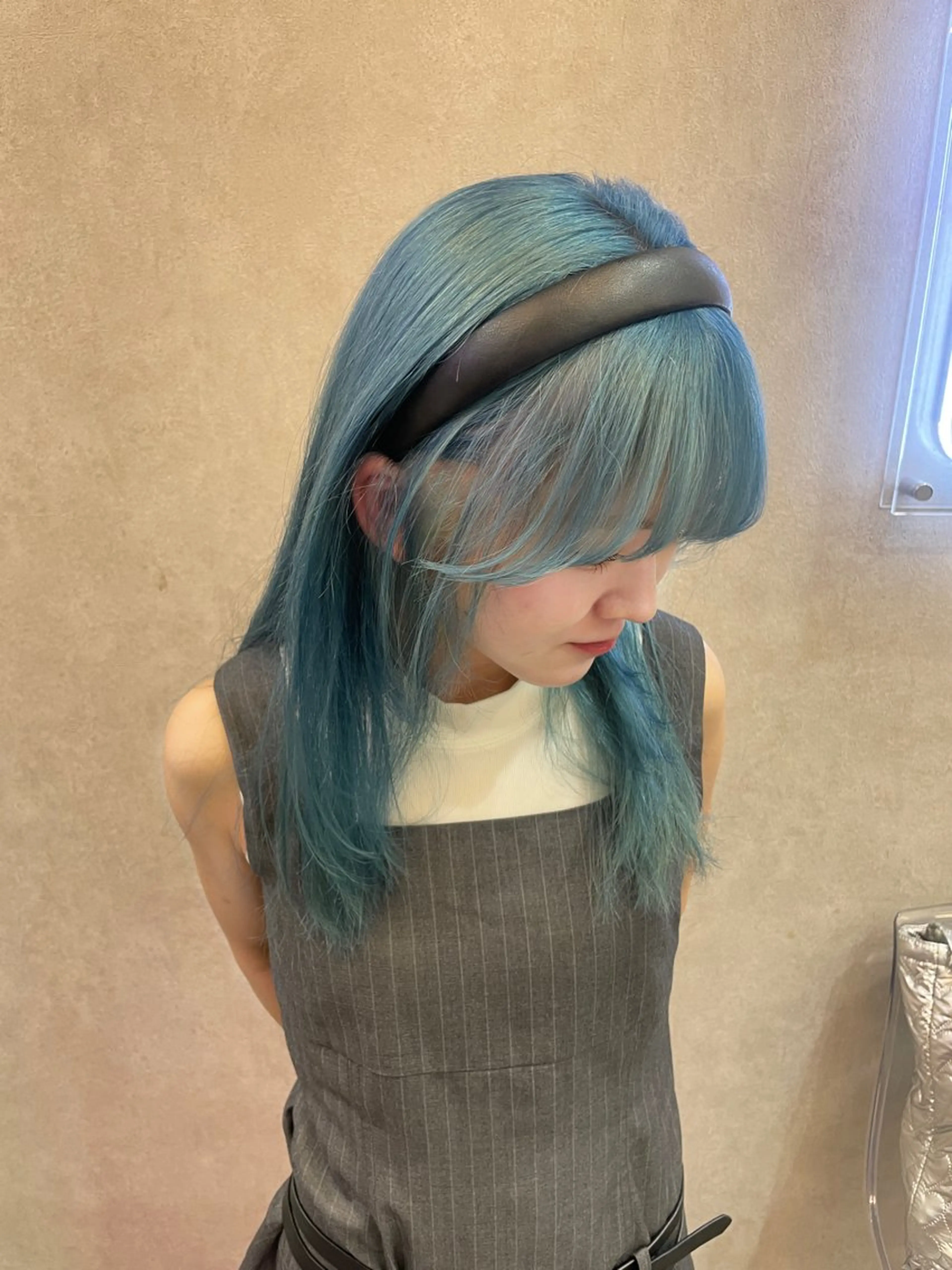 セミロング ヘアカラー MOE 福岡韓国ヘア✧︎のヘアスタイル