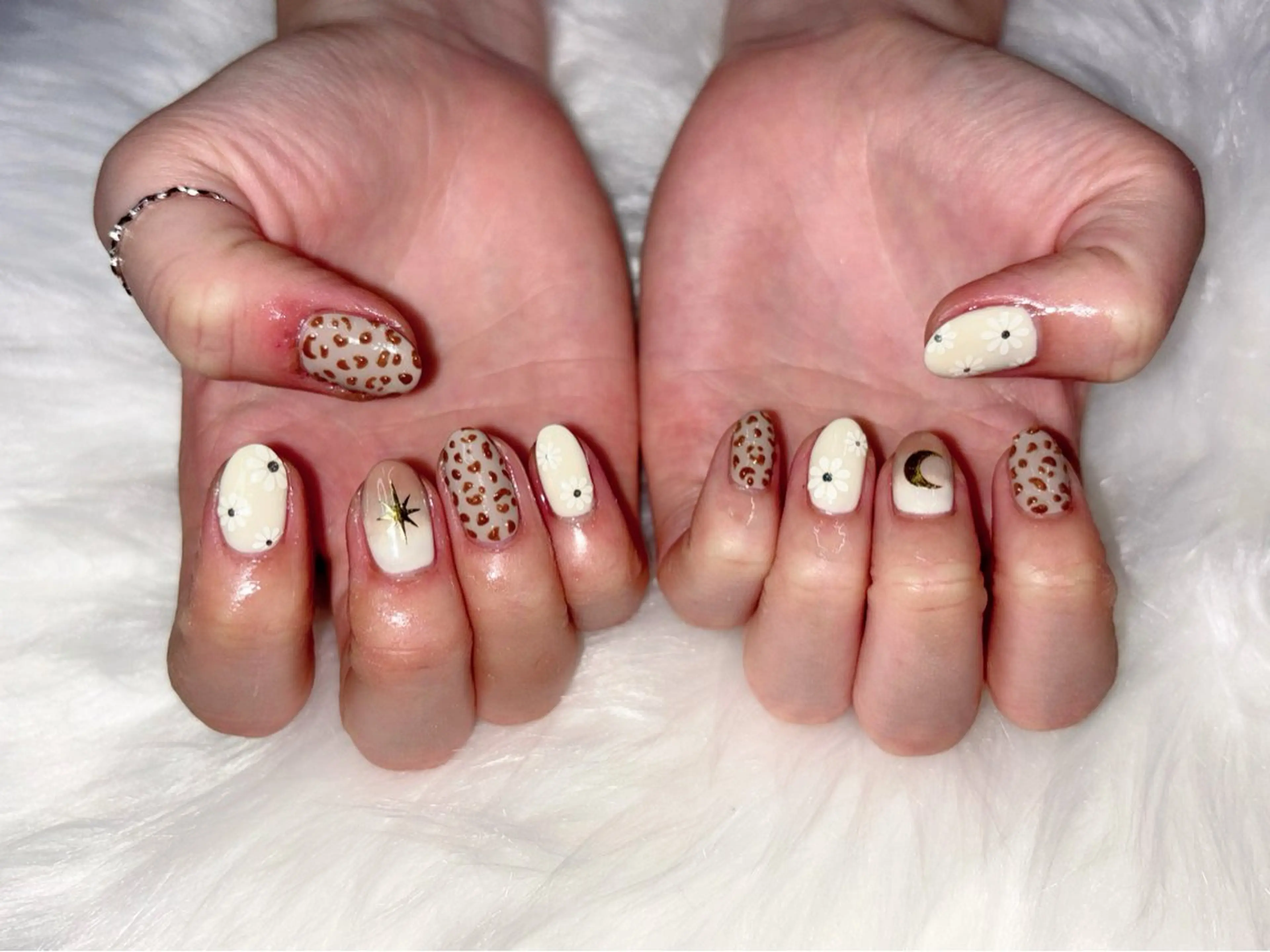 ネイル アニマル柄 フラワーネイル ジェルネイル グラデーション 春ネイル M Hのその他イメージ