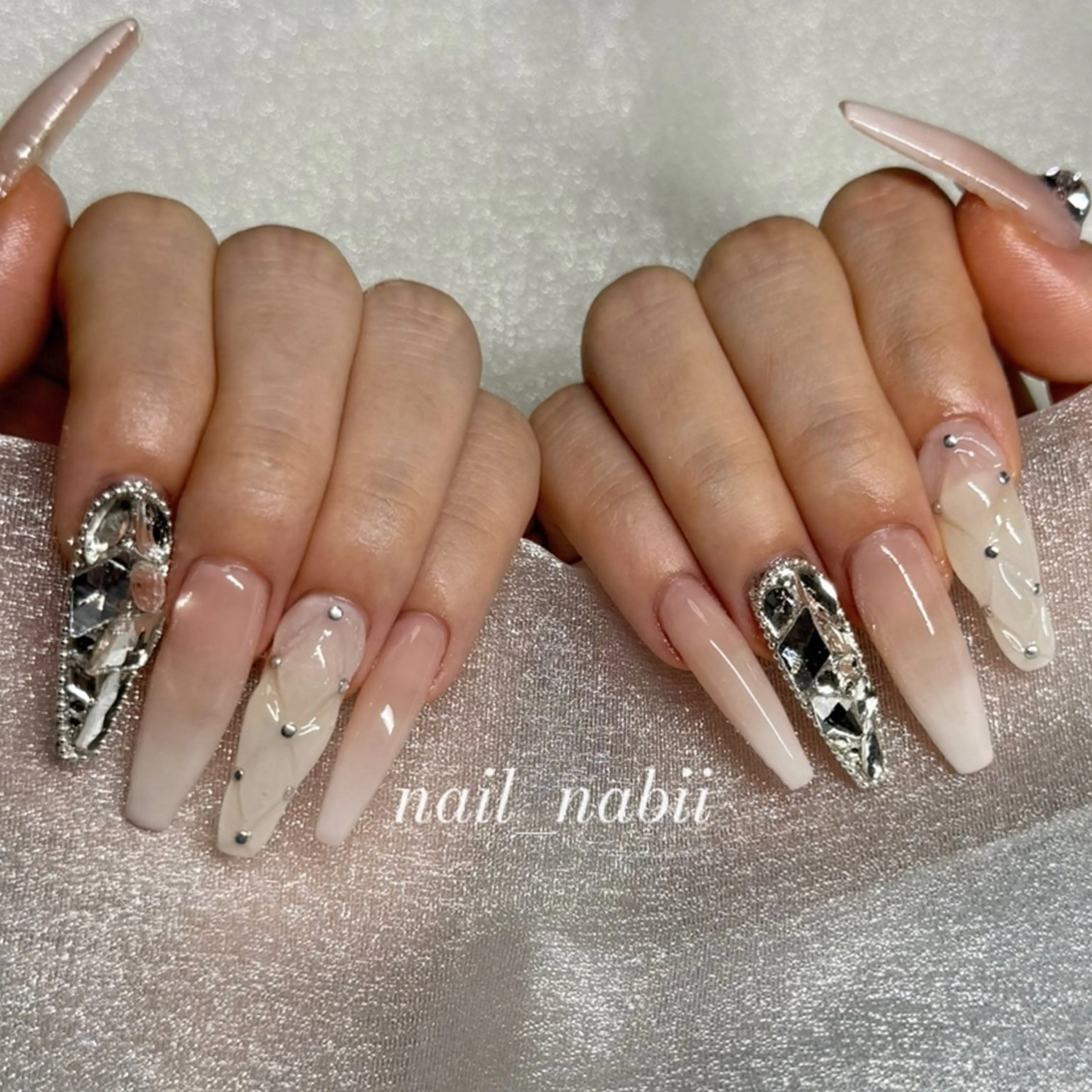 ネイル nail nabiiのネイルデザイン