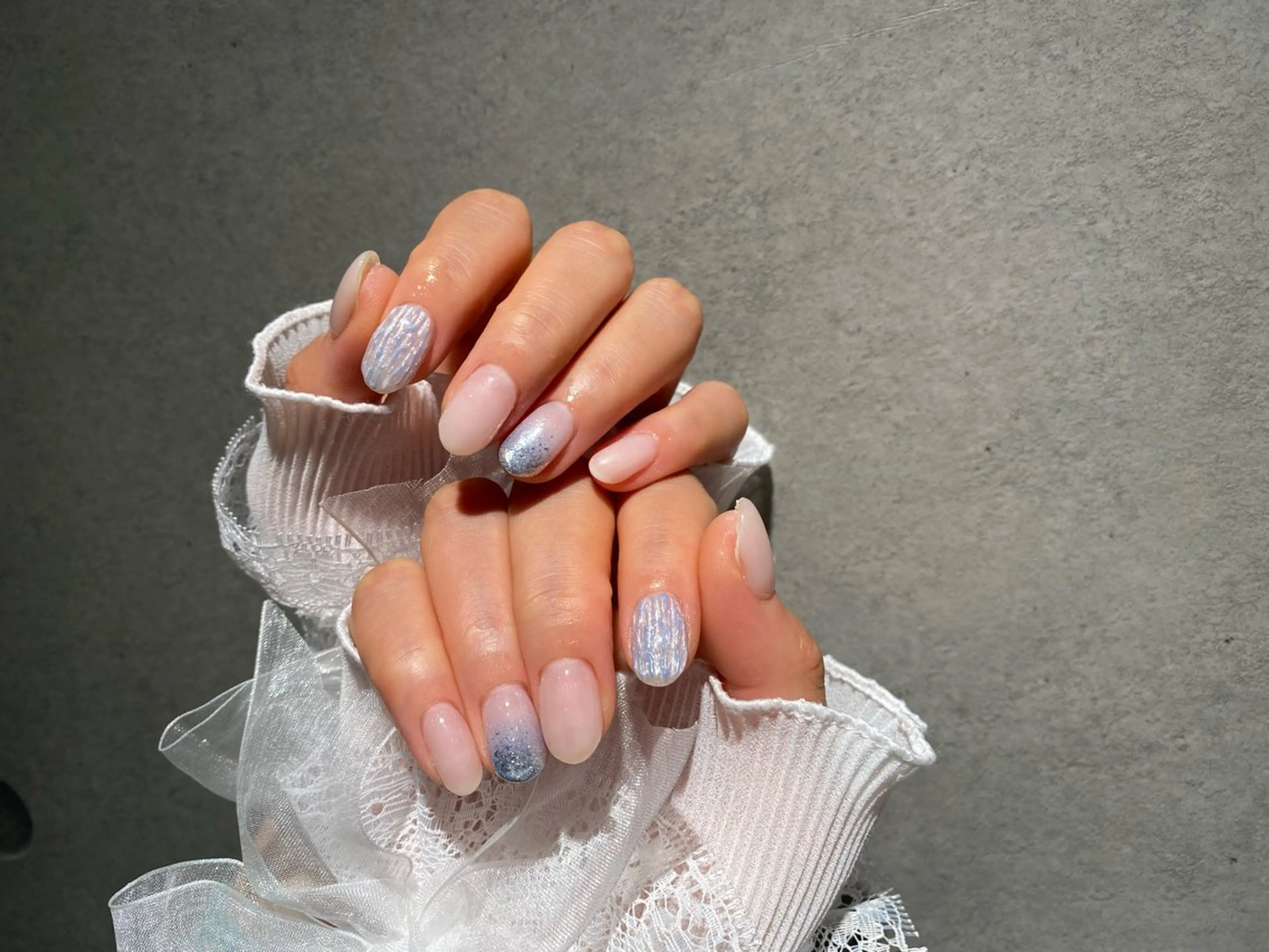 ネイル I-nailロング /ワンホン/キラキラのネイルデザイン