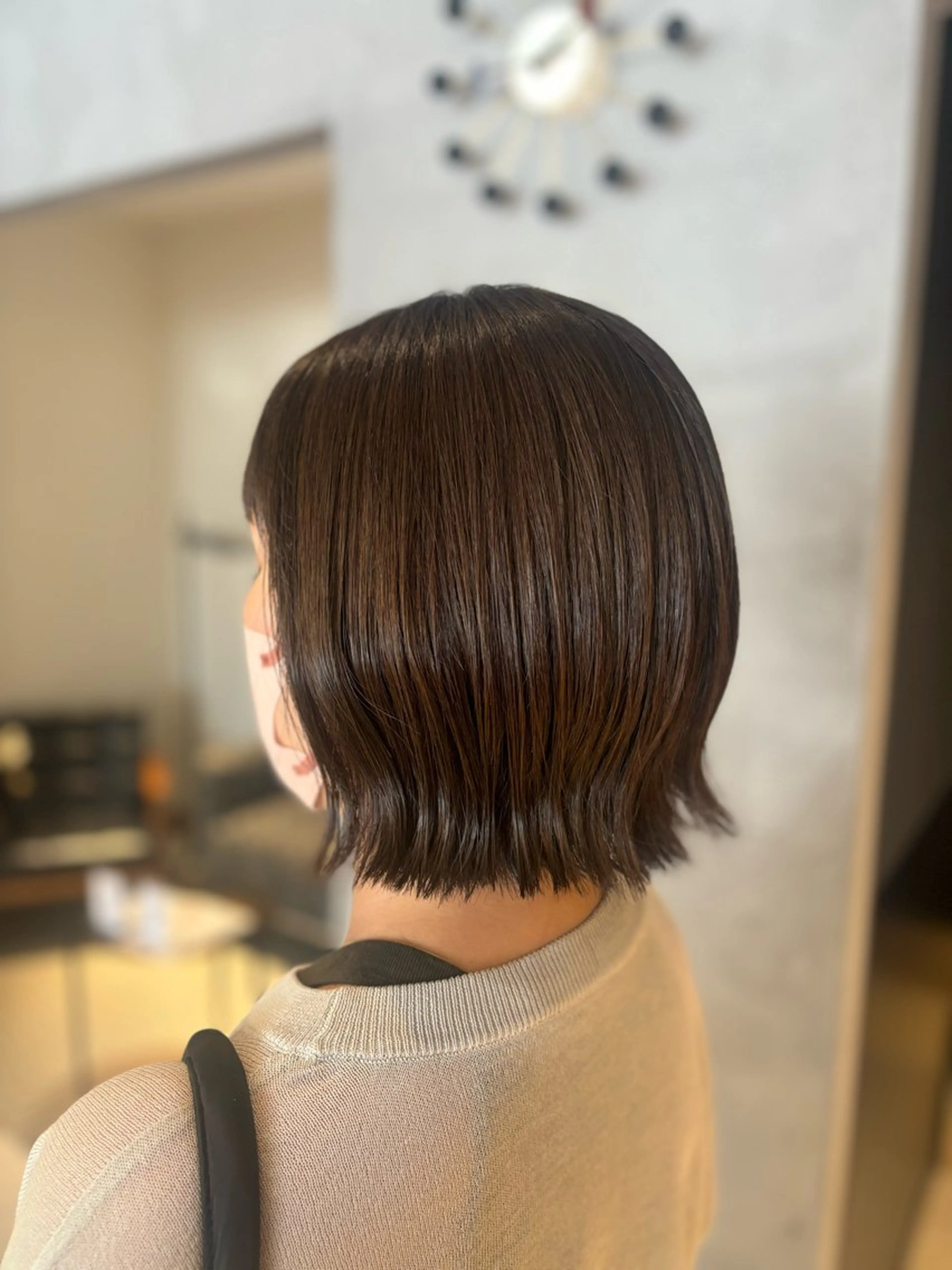 ショート アッシュ アッシュグレー ボブ 外ハネヘア トリートメント カット ヘアカラー トリートメント 髪質改善/伏見 RABU(ému)のヘアスタイル