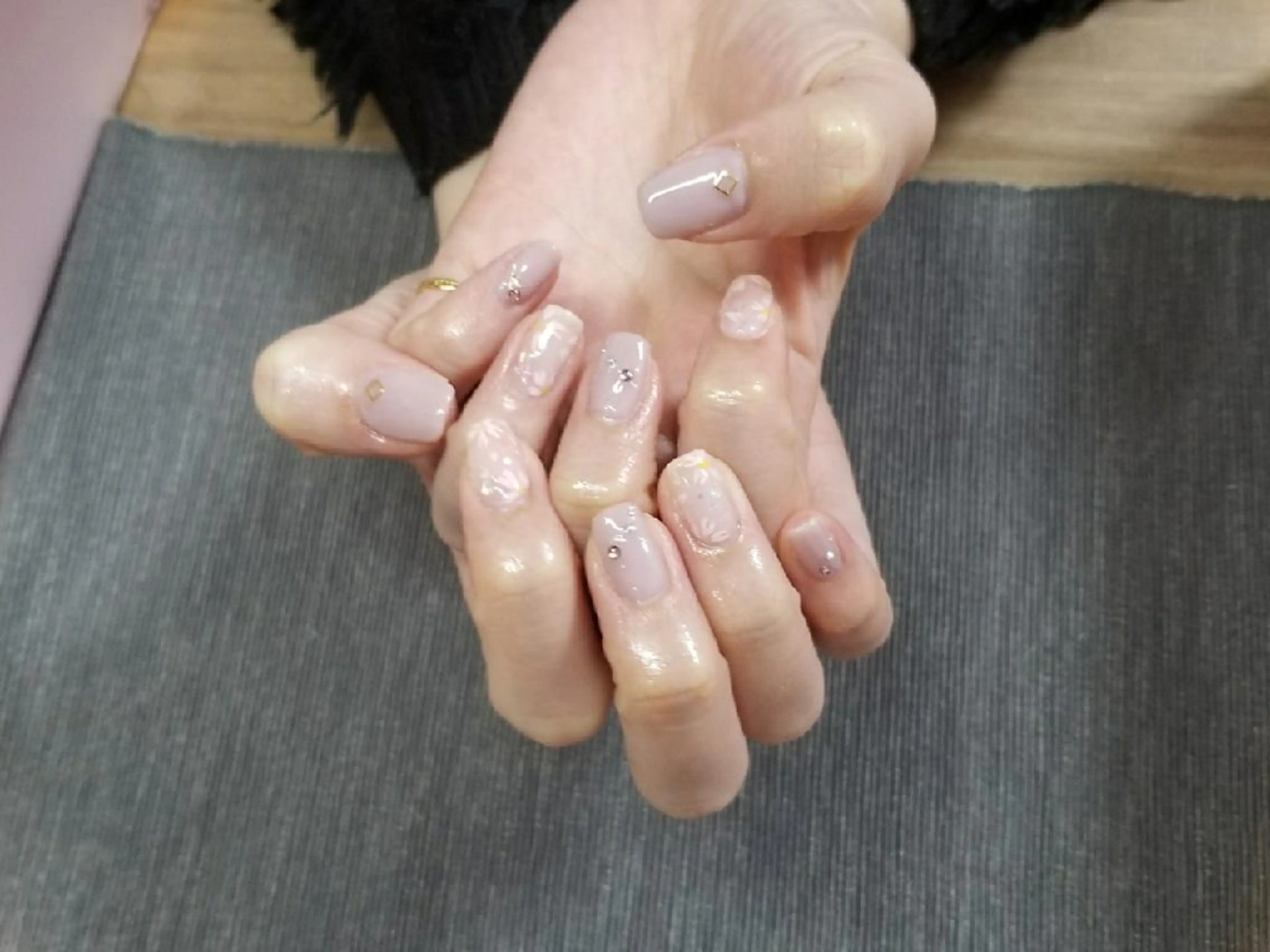 ネイル 春ネイル milly nail （予約担当)のネイルデザイン