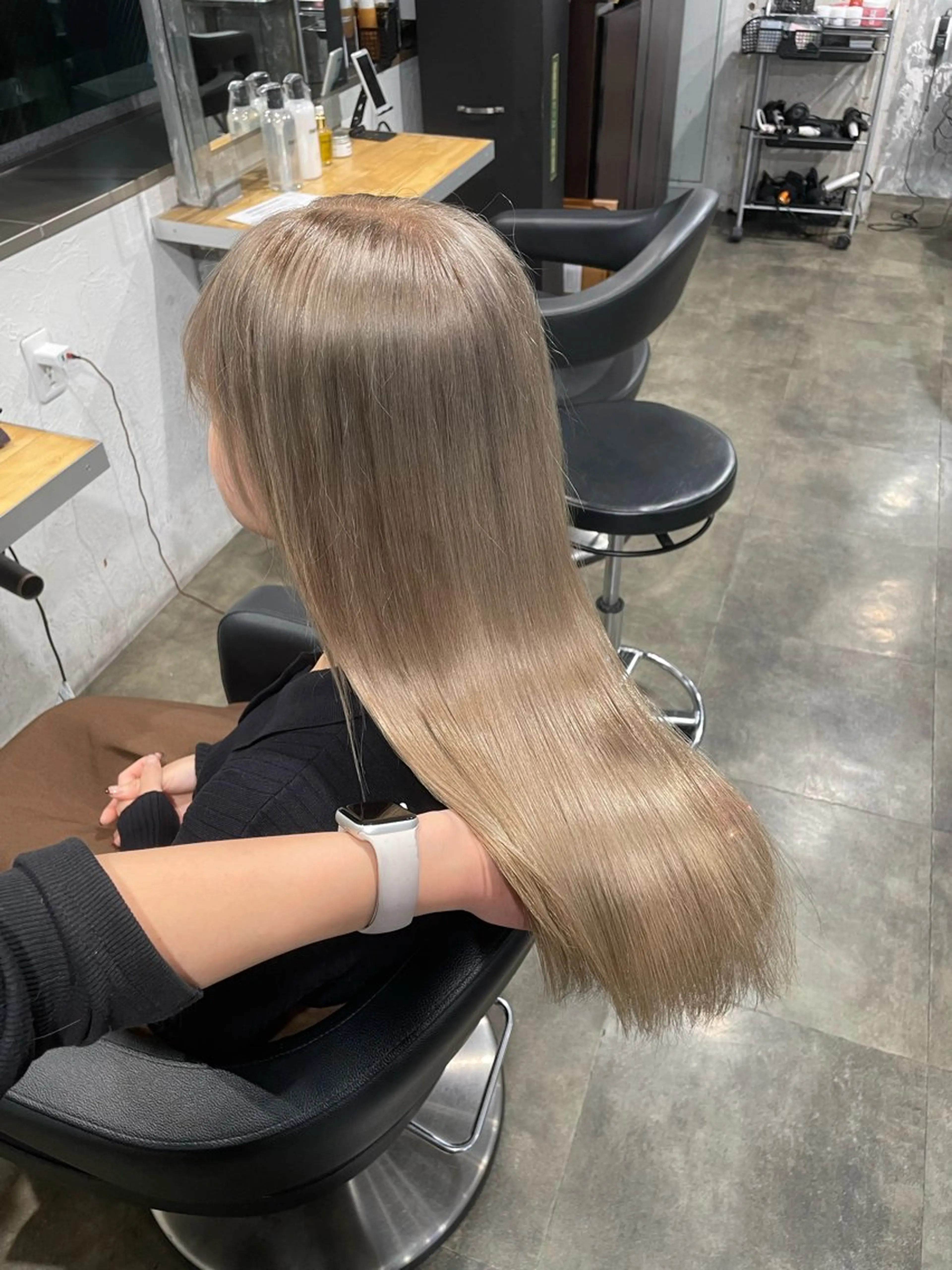 ロング カラー ヘアカラー ハイトーン 横浜💞ミオのヘアスタイル