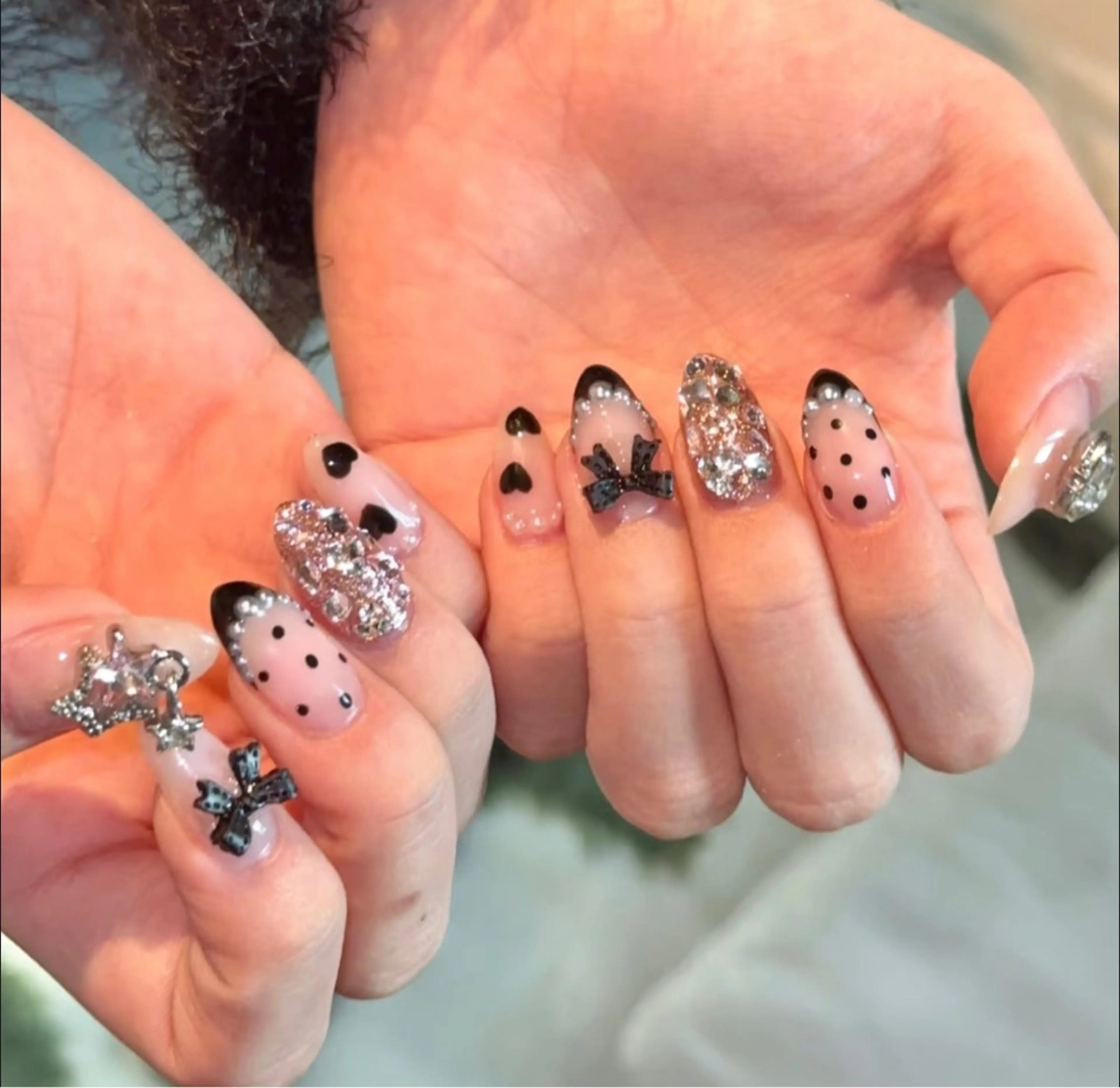 ネイル ハンドネイル ハンドケア 🍑 momo_nailのネイルデザイン