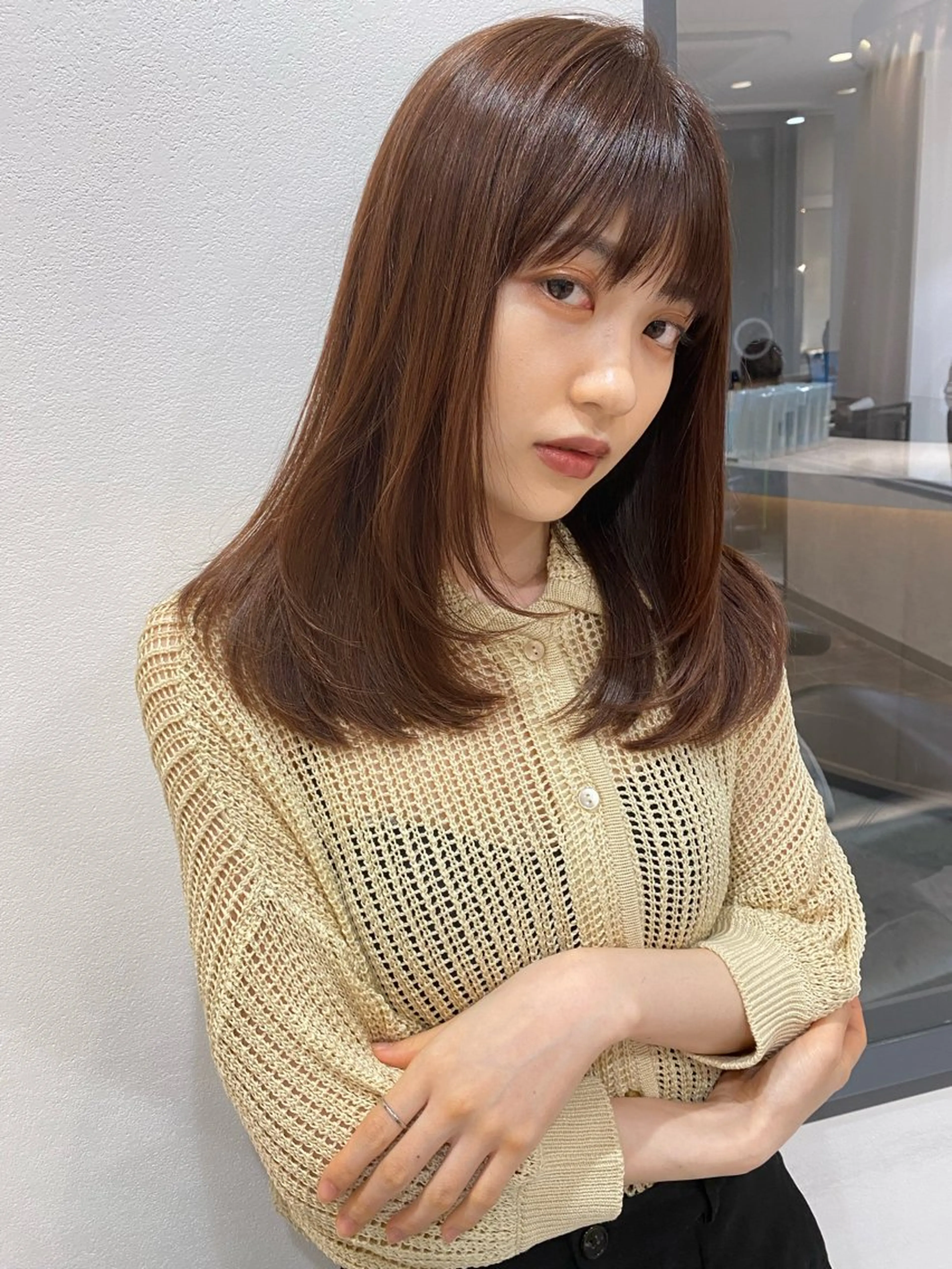 ミディアム カラー レイヤーカット Rita/髪質改善 /透明感カラーのヘアスタイル