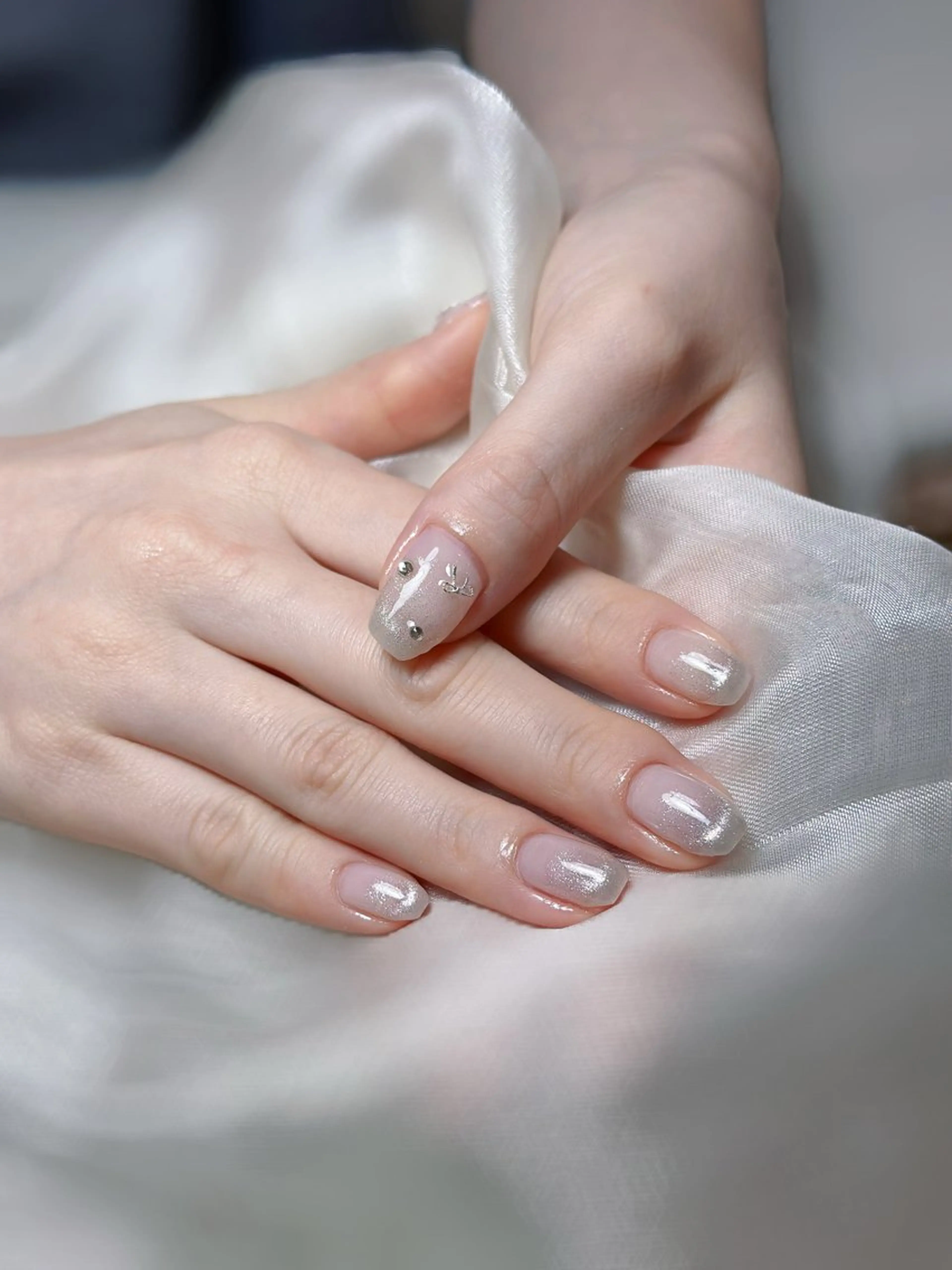 ネイル マグネットネイル ハンドネイル Maggie nailクロのネイルデザイン