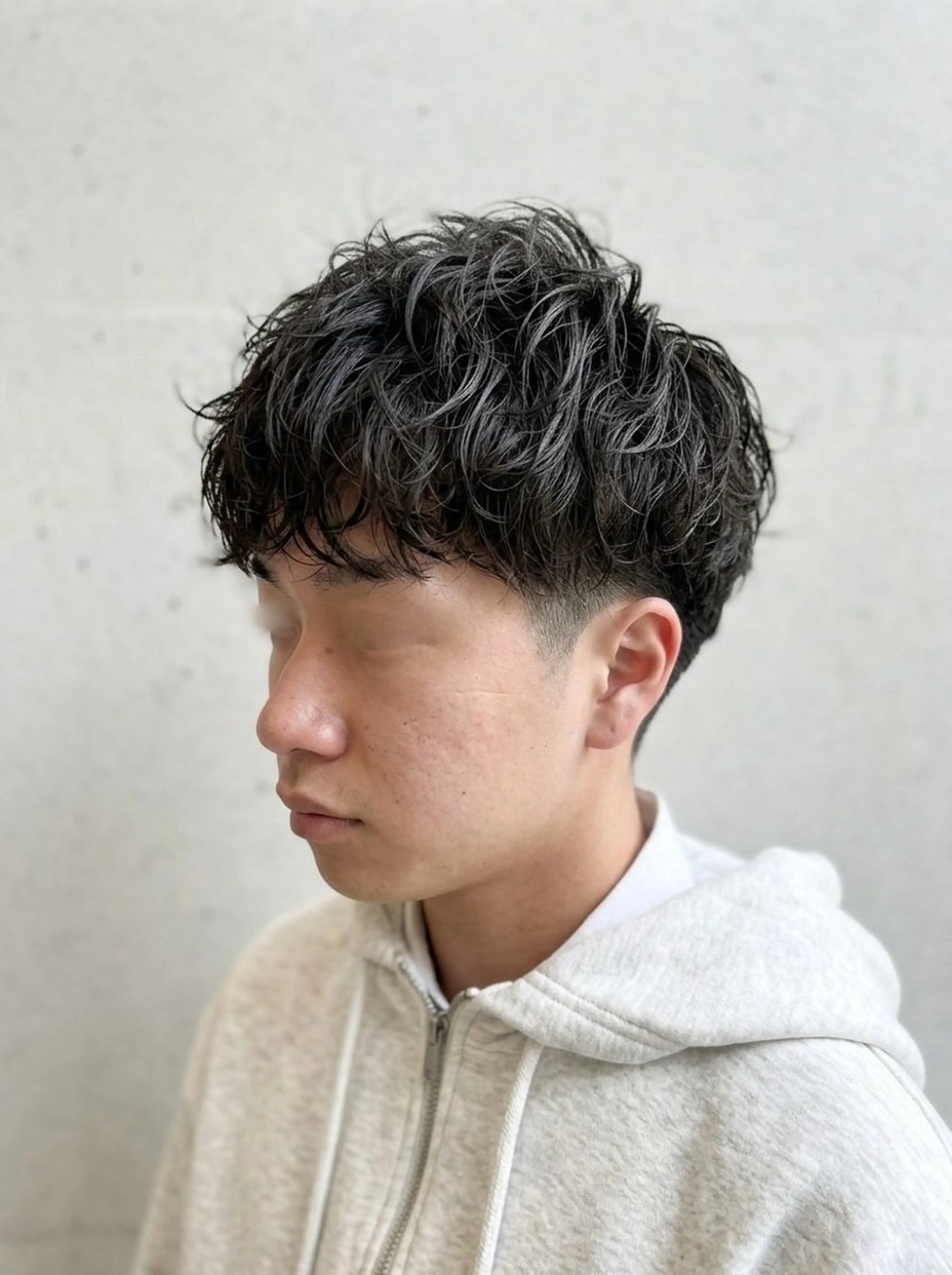 ショート パーマ メンズ メンズパーマ 刈り上げ カット パーマ 大人メンズパーマ /石川瑠青のヘアスタイル