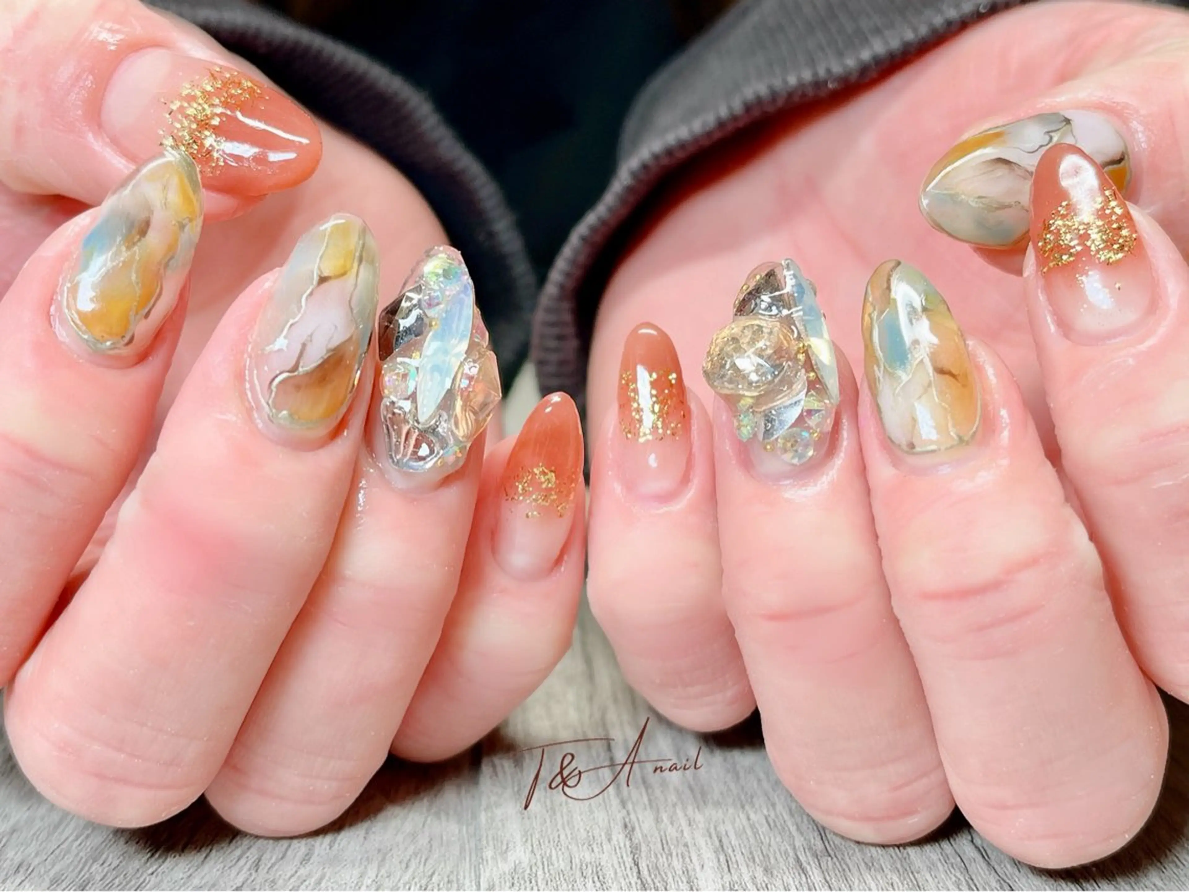 ネイル 長さ出し ジェルネイル グラデーション ニュアンスネイル スカルプネイル ハンドネイル T&A nailのネイルデザイン