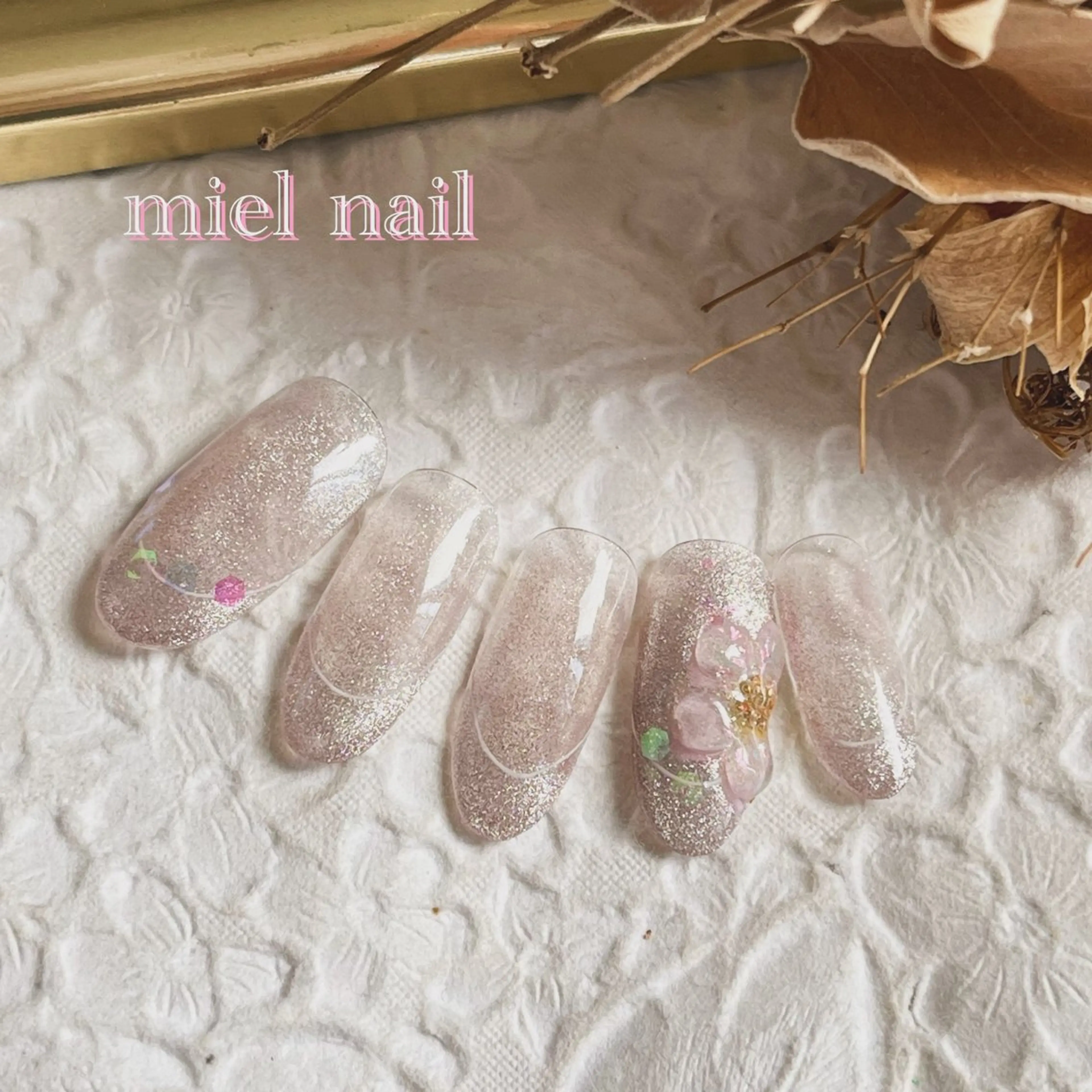 ネイル 桜ネイル フレンチネイル マグネットネイル ピンク 春ネイル ハンドネイル miel nailのネイルデザイン