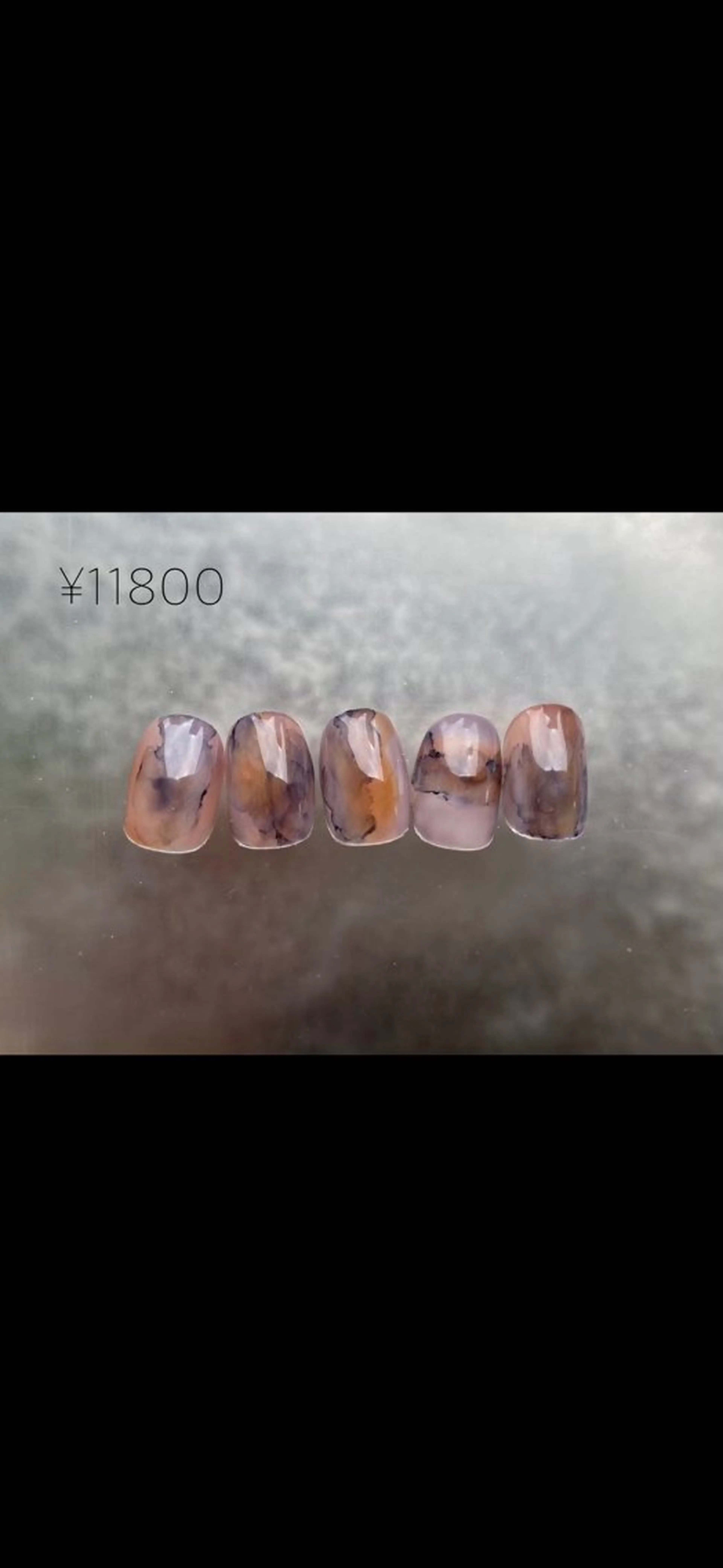 ネイル KUROIWA KAORIのネイルデザイン