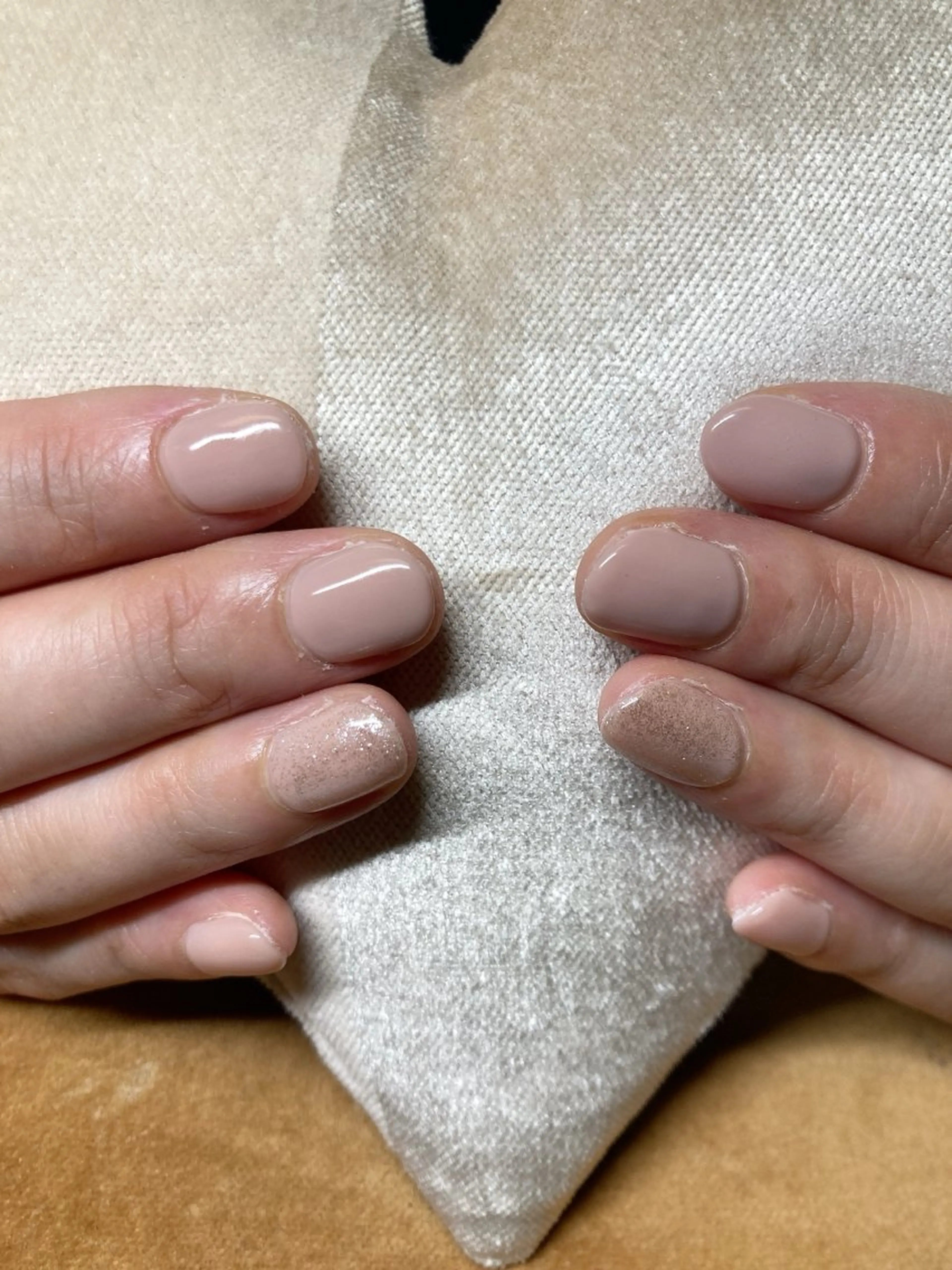 ネイル ECLAT エクラ所属・寺山 千鶴のネイルデザイン