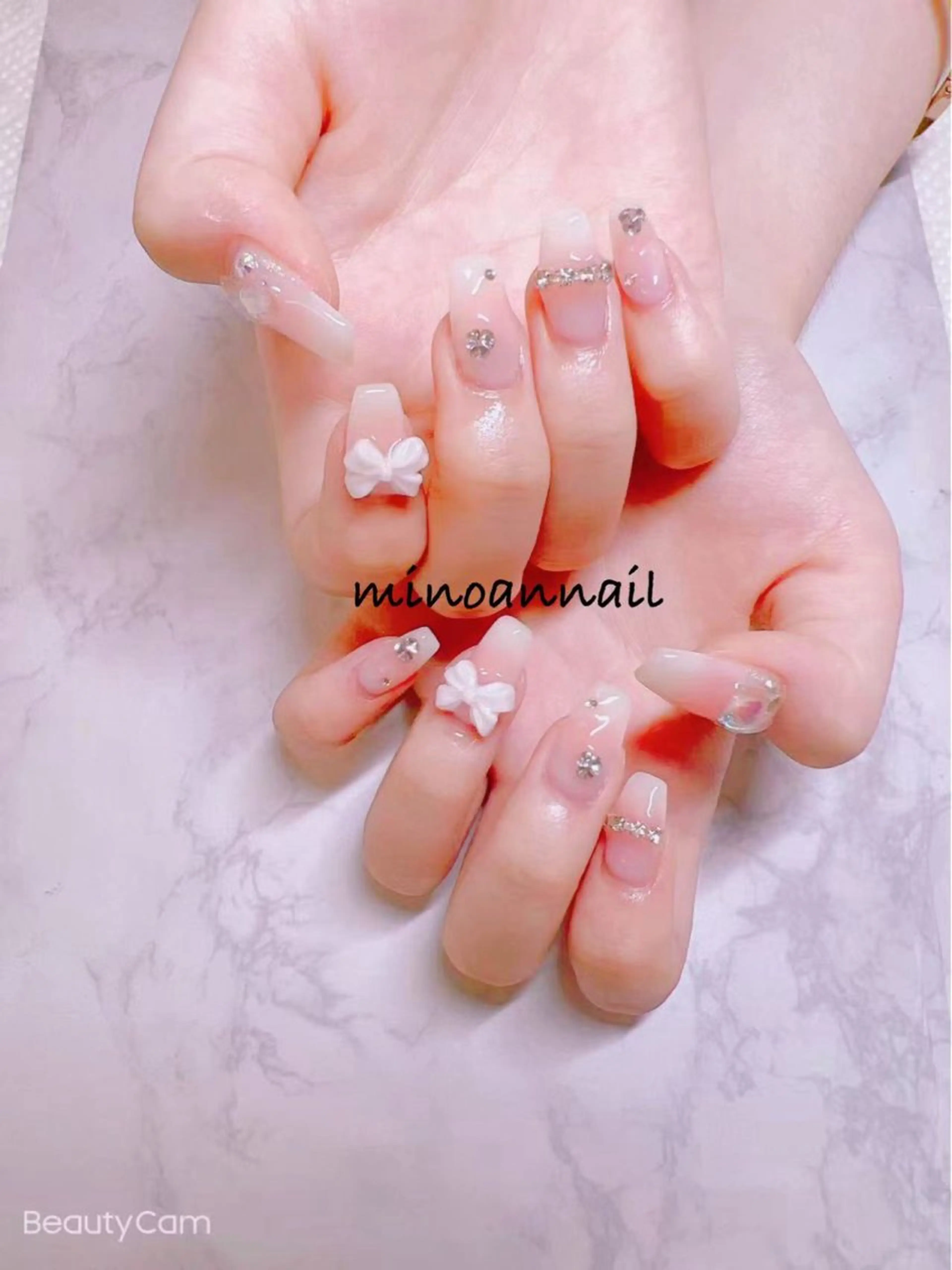 ネイル Minoan Lのネイルデザイン