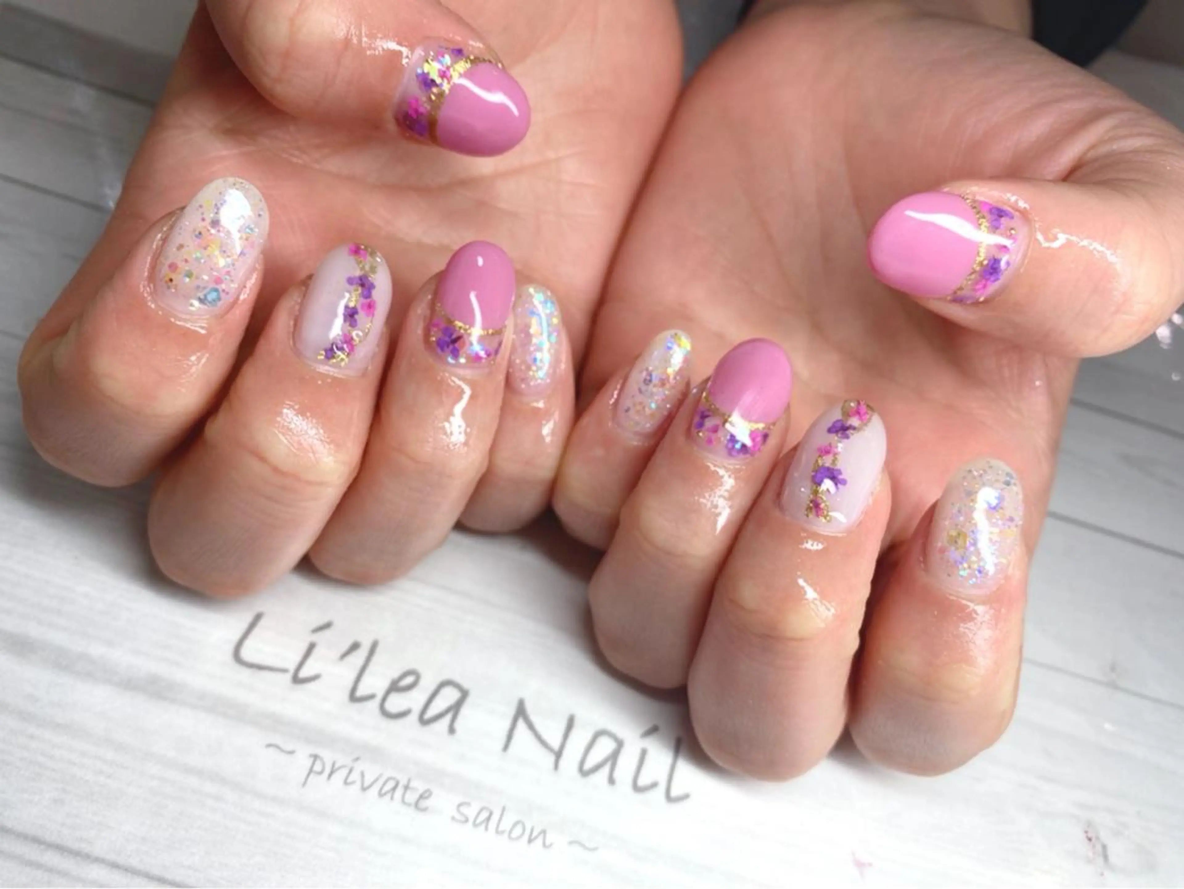 ネイル Li'leaNail AINAのネイルデザイン