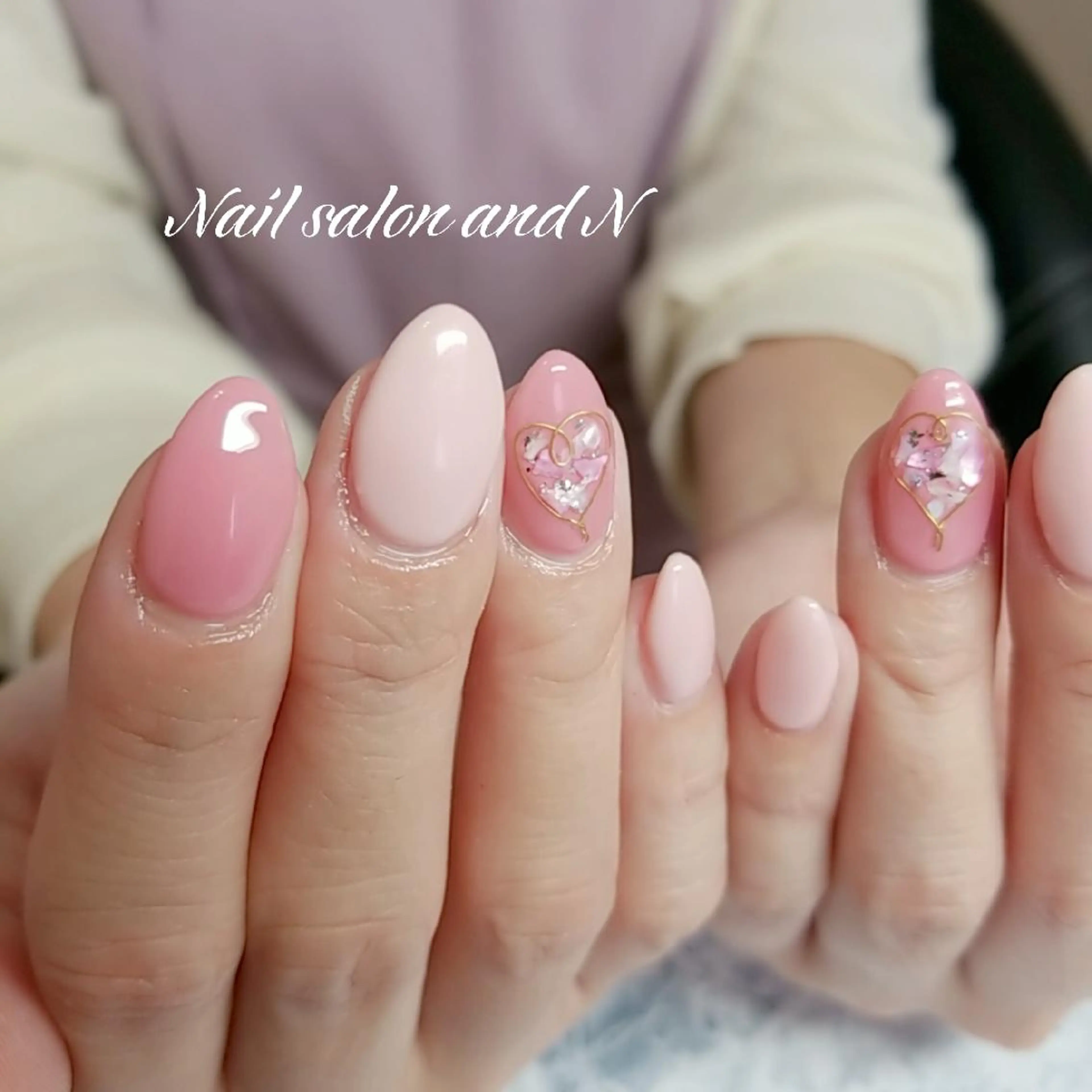 ネイル and Nのネイルデザイン