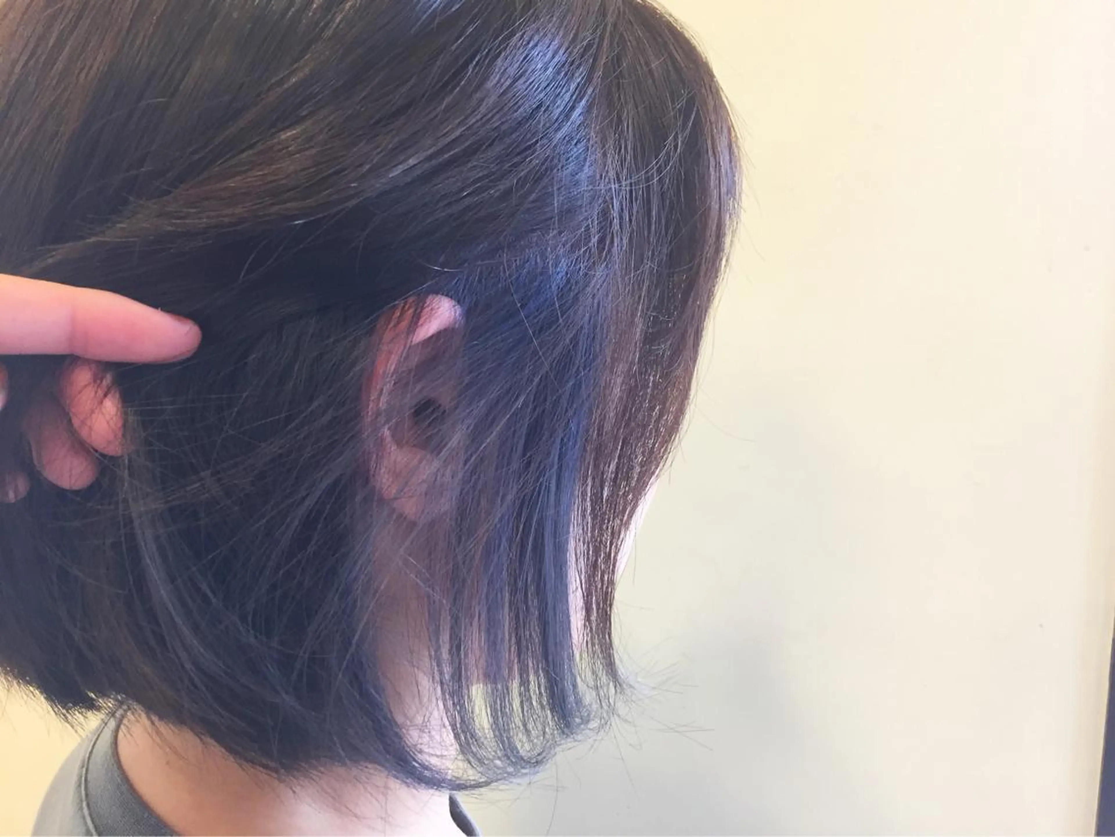 ミディアム カラー ALLY/ あゆみのヘアスタイル