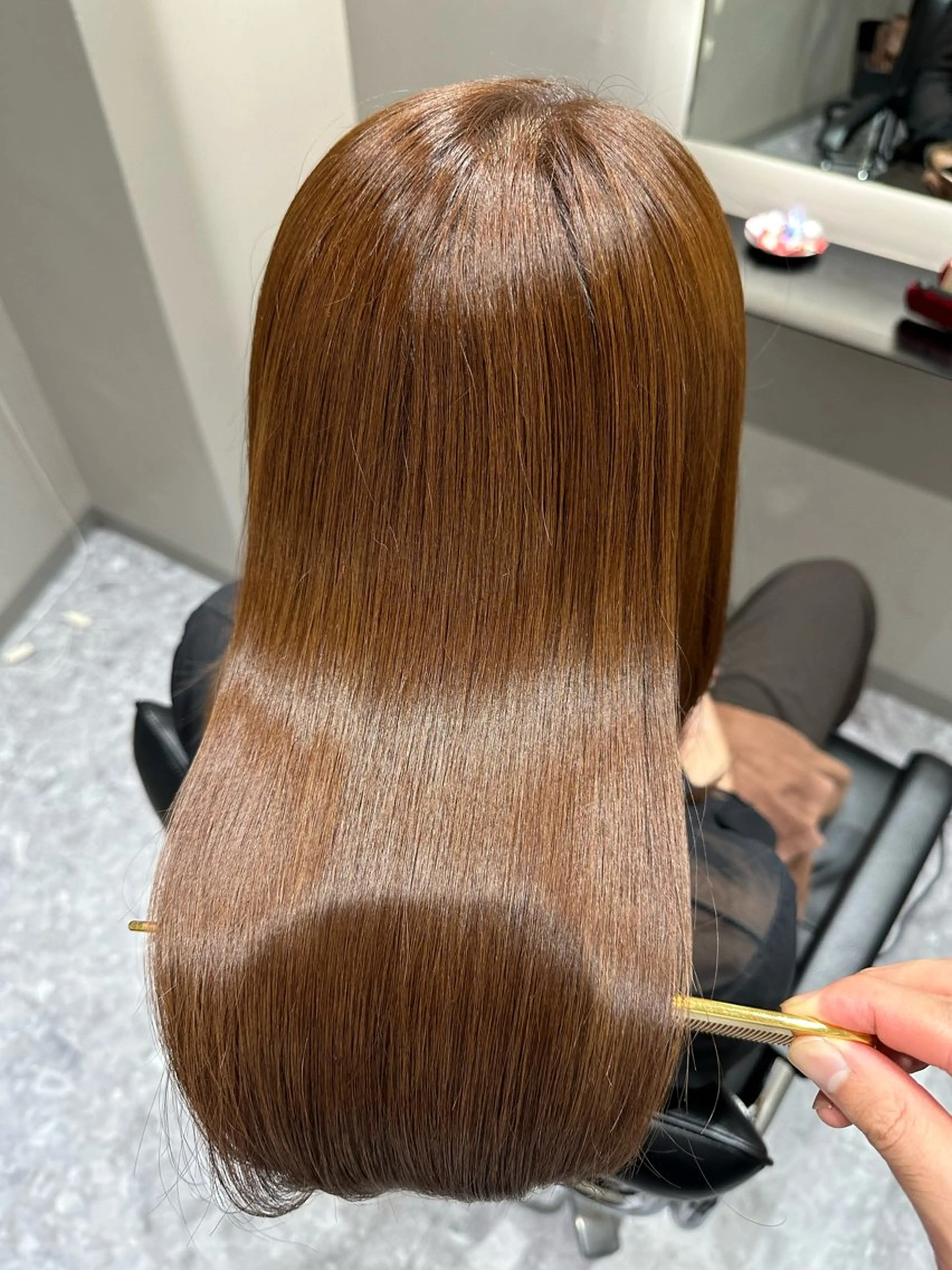 ミディアム カット ヘアカラー トリートメント 彼ウケ抜群🎀垢抜け 艶暗髪🪞一輝のヘアスタイル