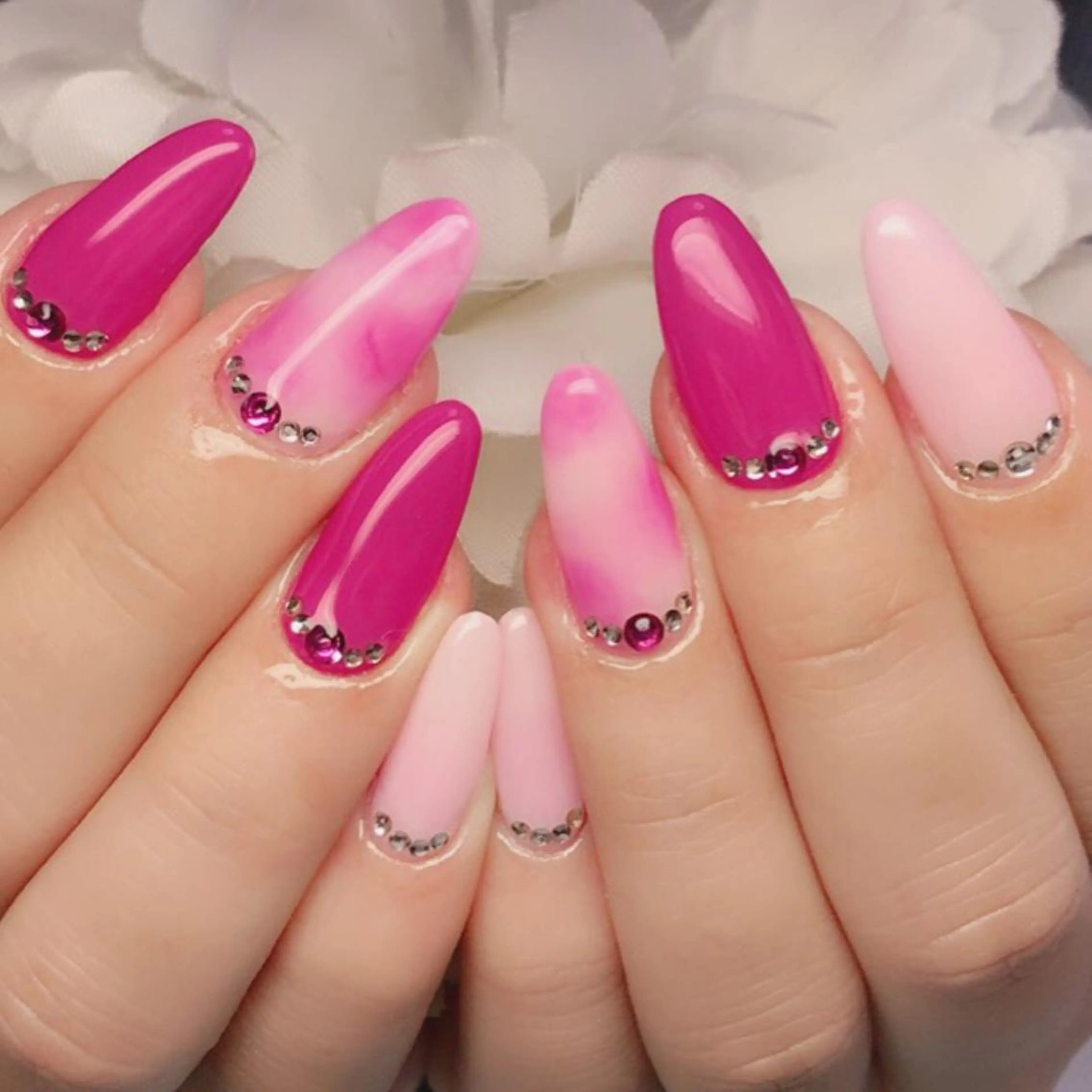 ネイル ハンドネイル Ｎail Ｓalon ertiのネイルデザイン