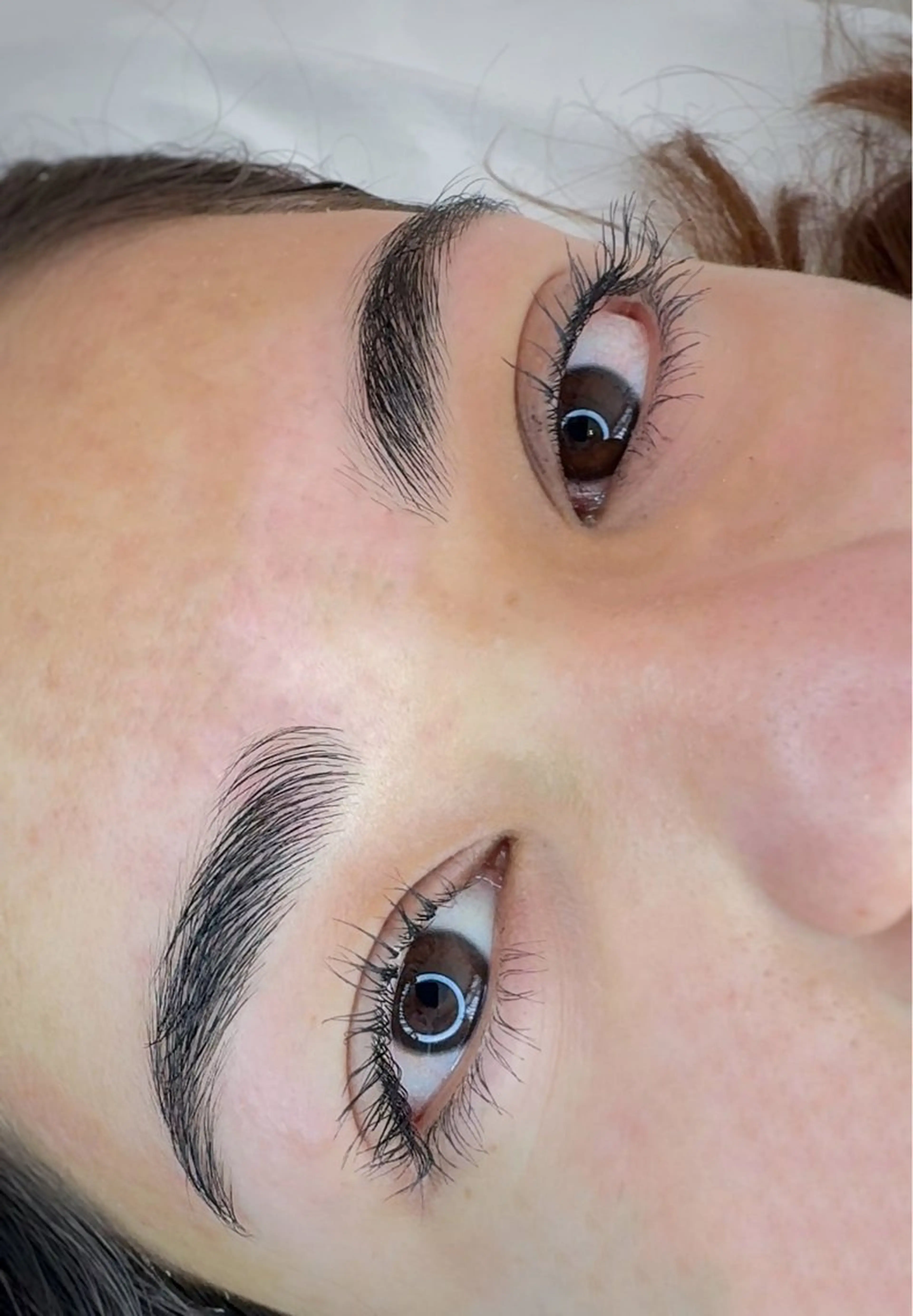 アイブロウ ブラジリアンワックス グレイスのエステ・リラクイメージ