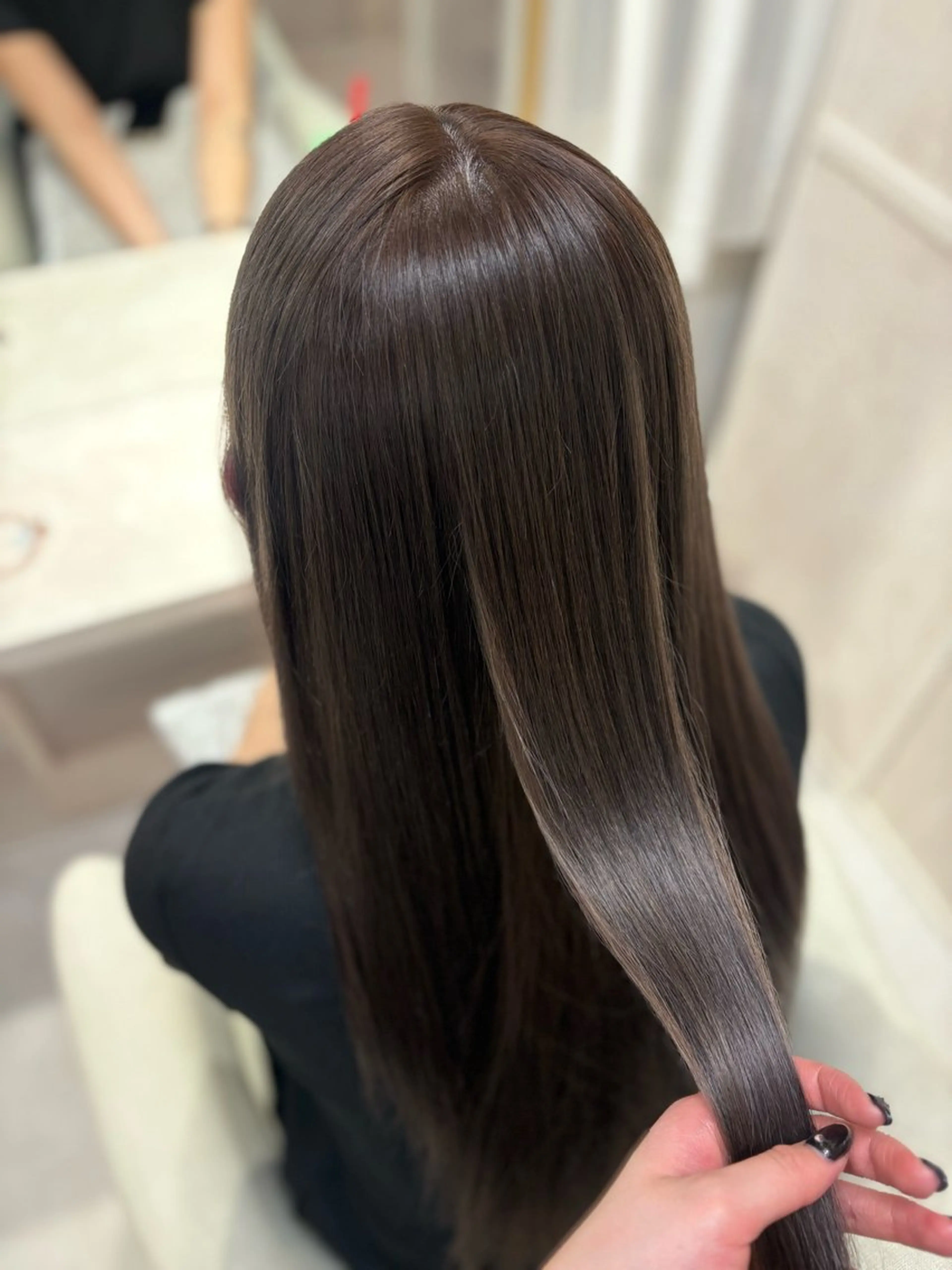 ロング カラー 透明感カラー ハイトーンカラー ヘアカラー VEYY.nagoya所属・みゅう／韓国：網紅： トレンドヘアのヘアスタイル