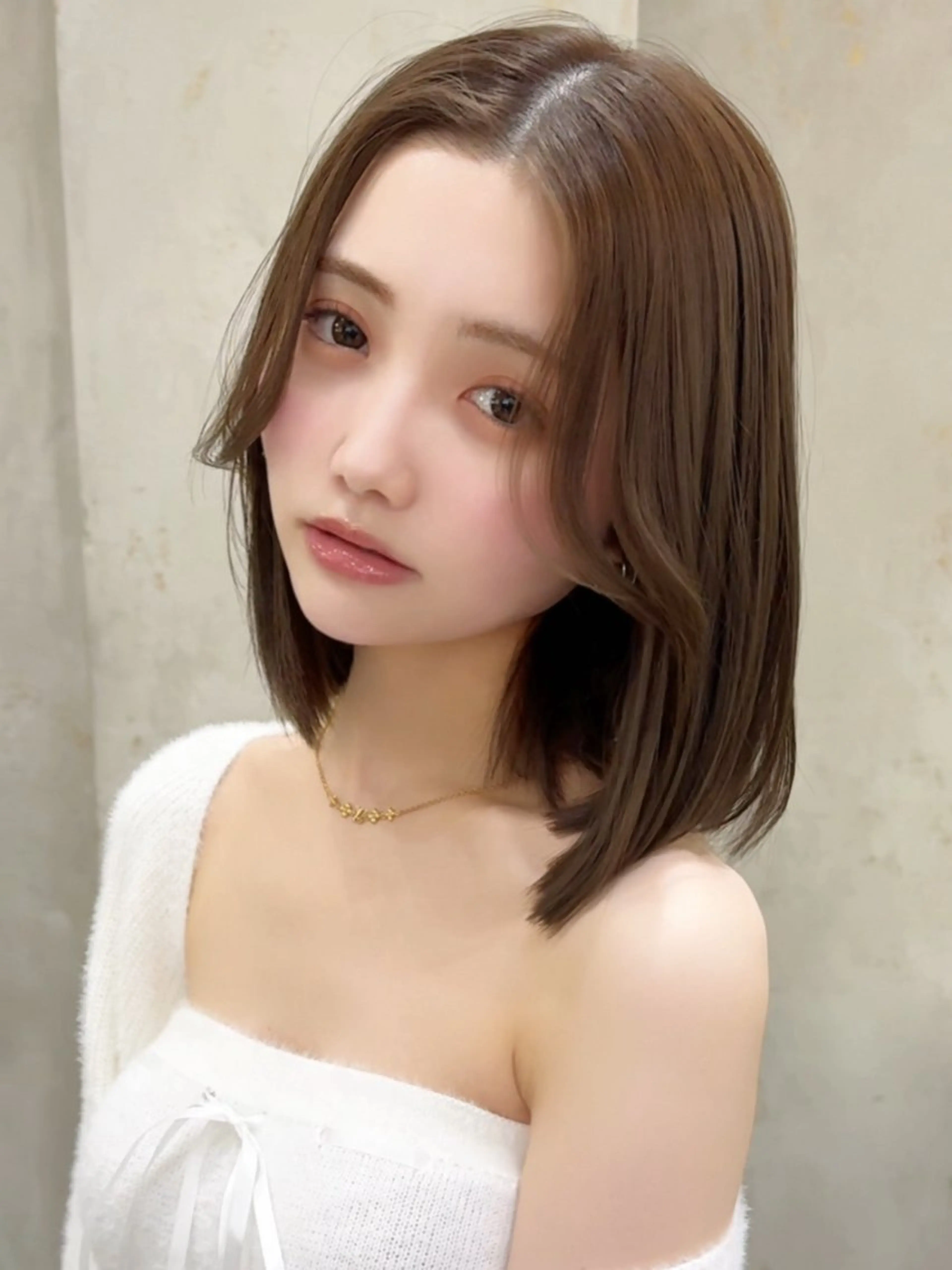 ショート カラー カット ヘアカラー トリートメント 莉乃/縮毛矯正/髪質 改善/艶カラーのヘアスタイル