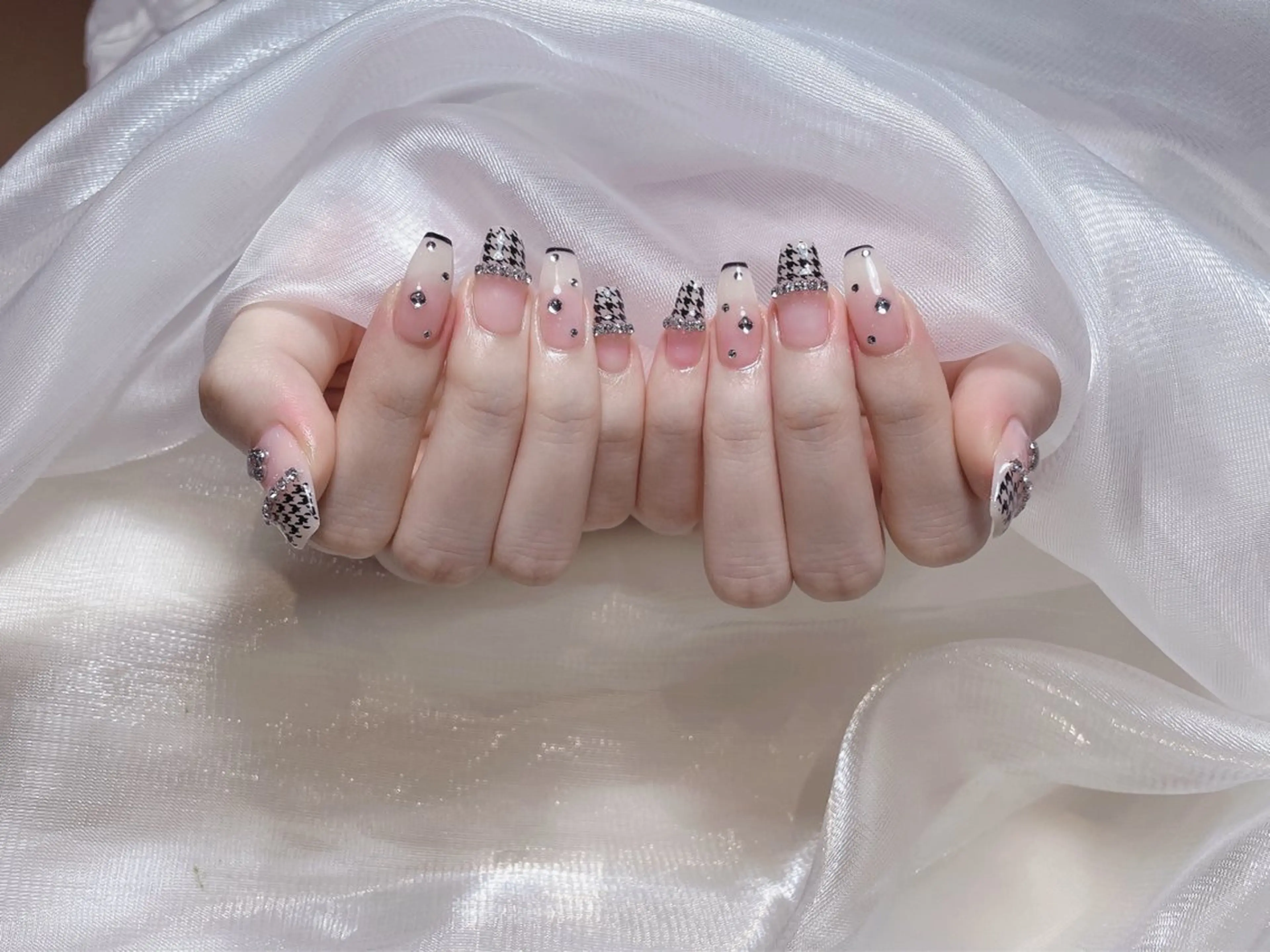 ネイル ハンドネイル ＬuＬu ネイルサロンのネイルデザイン