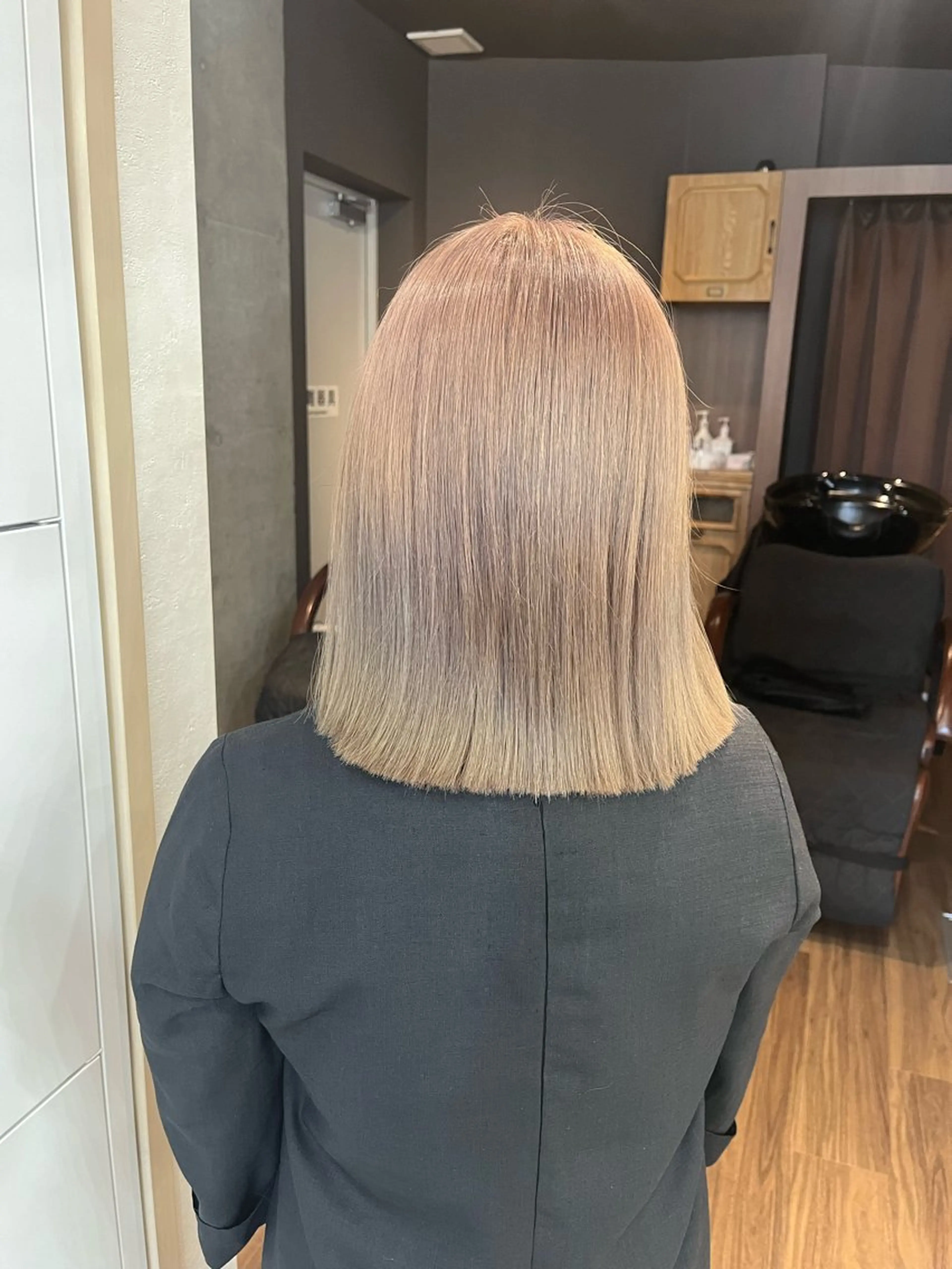 ミディアム カラー カット ヘアカラー 🪽髪質改善ストレー ト🤍美羽🤍のヘアスタイル