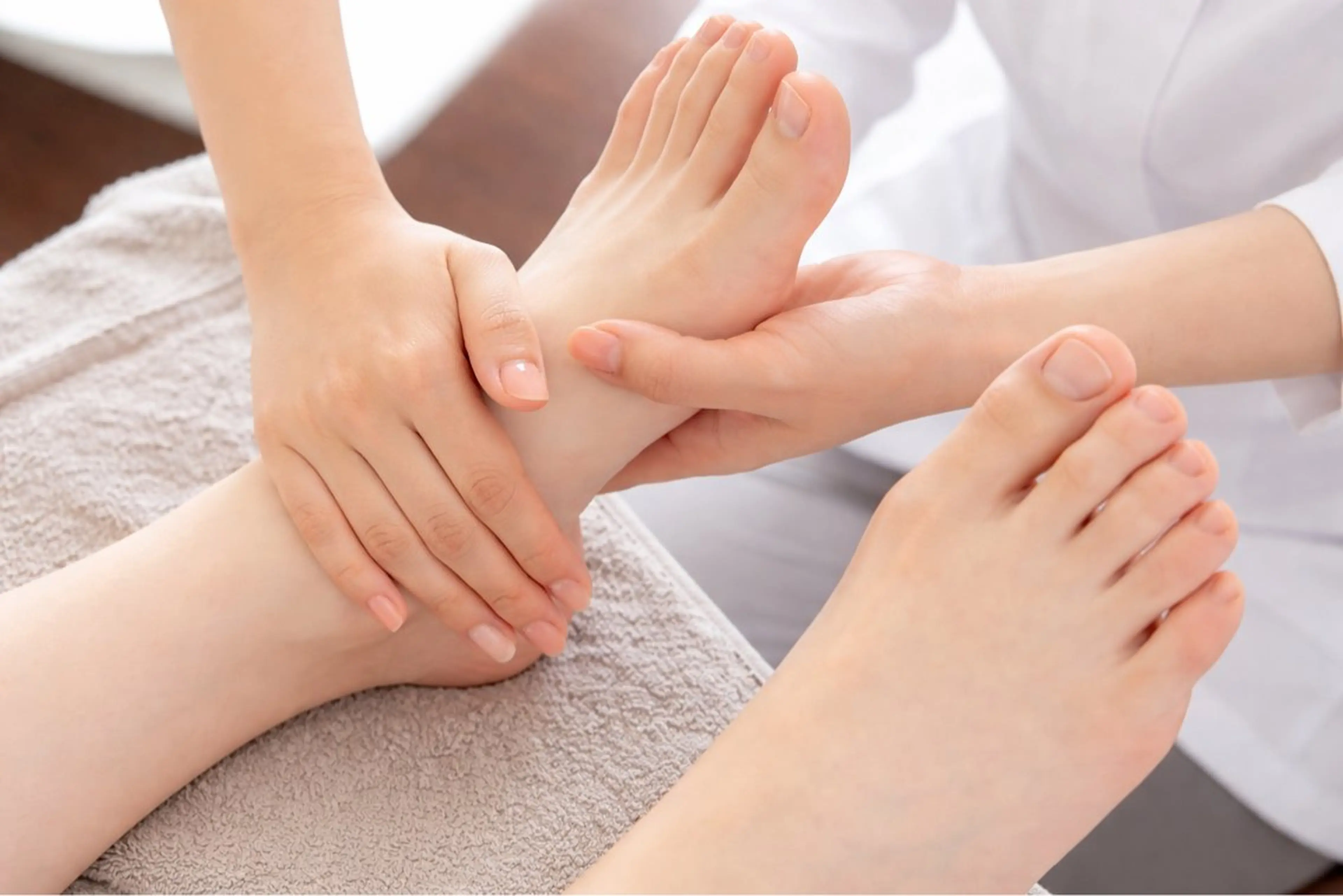 ネイル フットネイル Atelier Ongle池袋所属・Atelier Ongle池袋のネイルデザイン