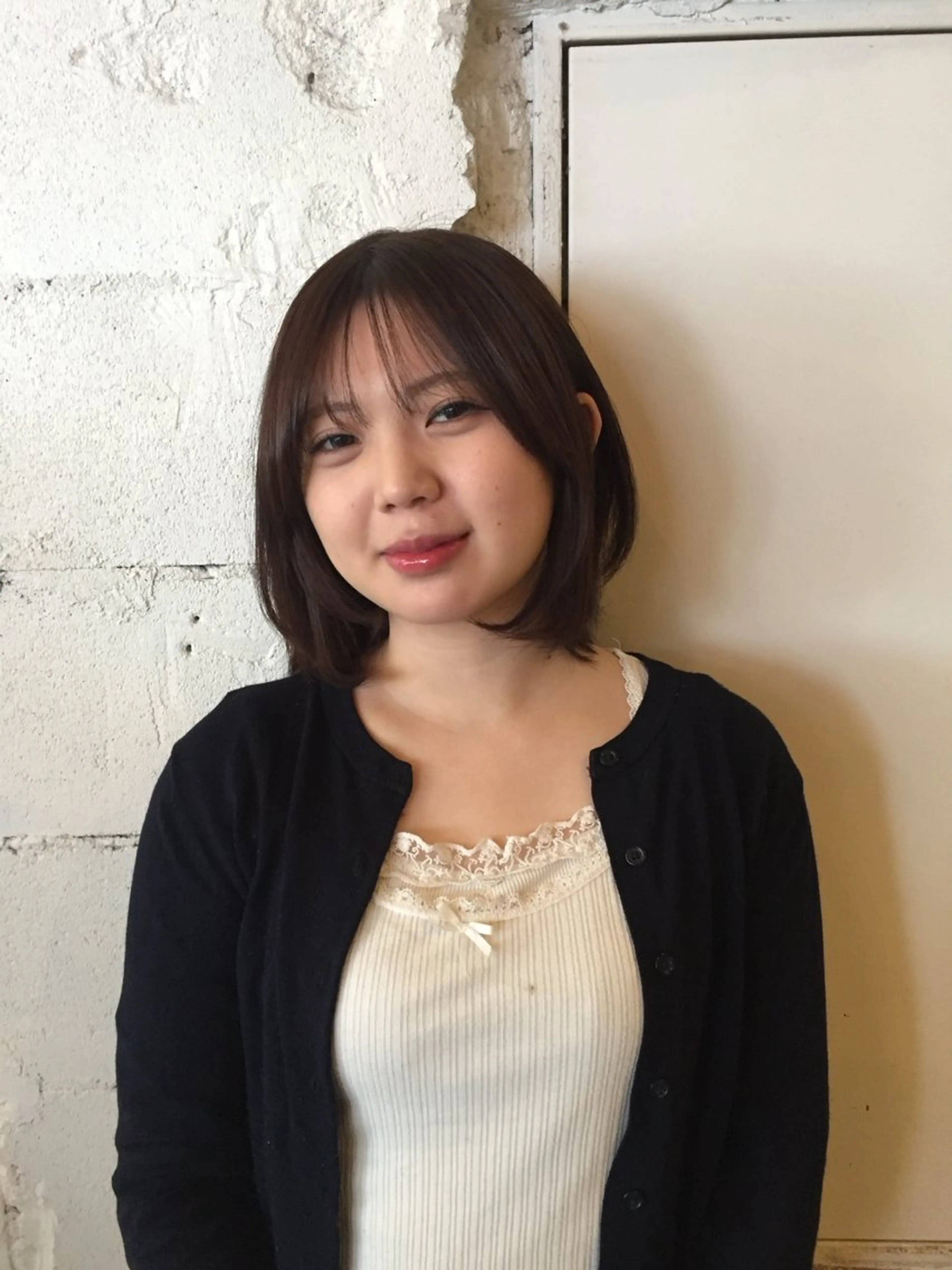 ミディアム カラー カット ヘアカラー トリートメント RIN／韓国ヘア レイヤーカットのヘアスタイル