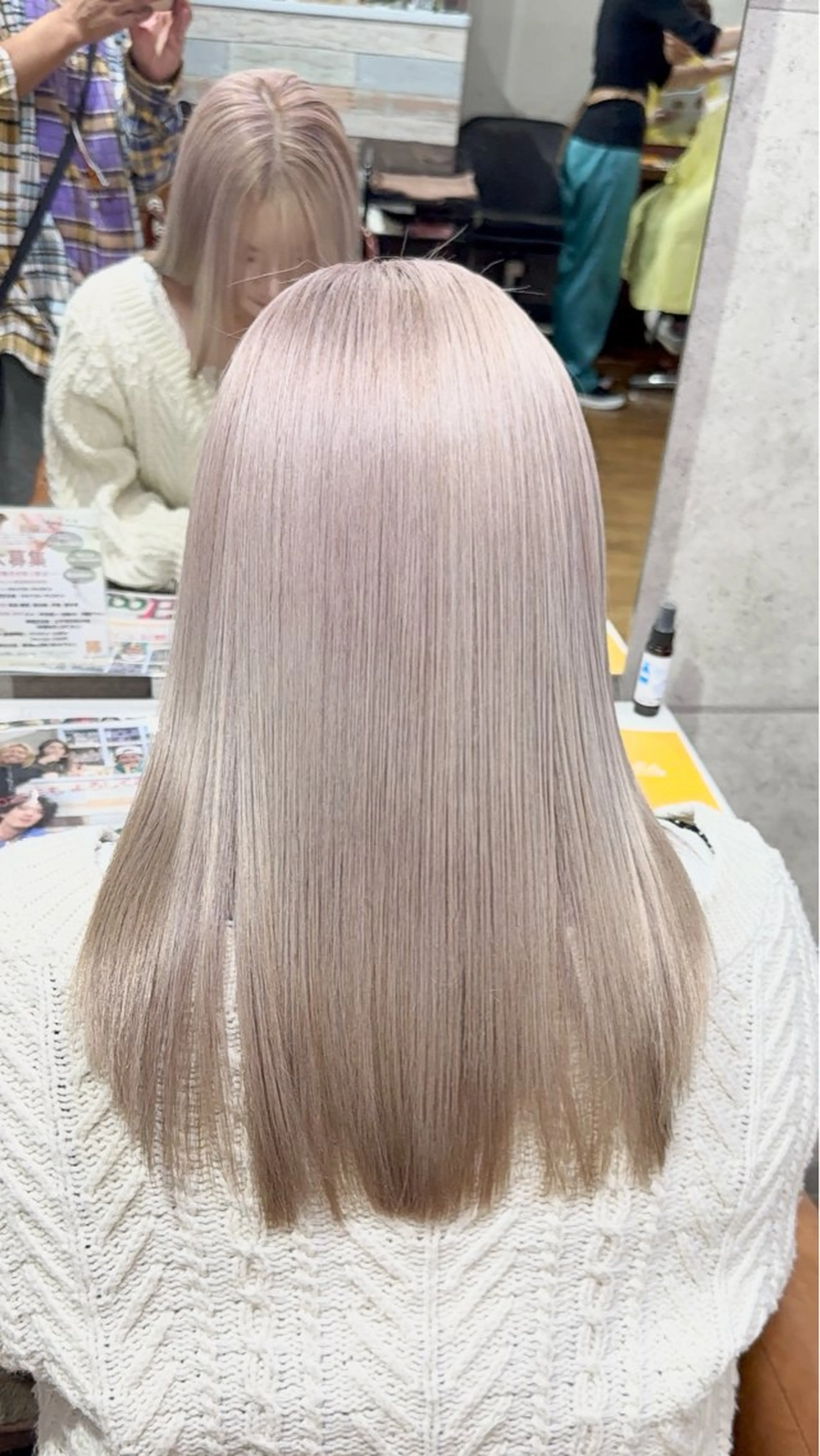 ロング カラー ヘアカラー トリートメント mEg hair creation川崎矢向店所属・✨️艶ハイトーン× 髪質改善アトム✨️のヘアスタイル