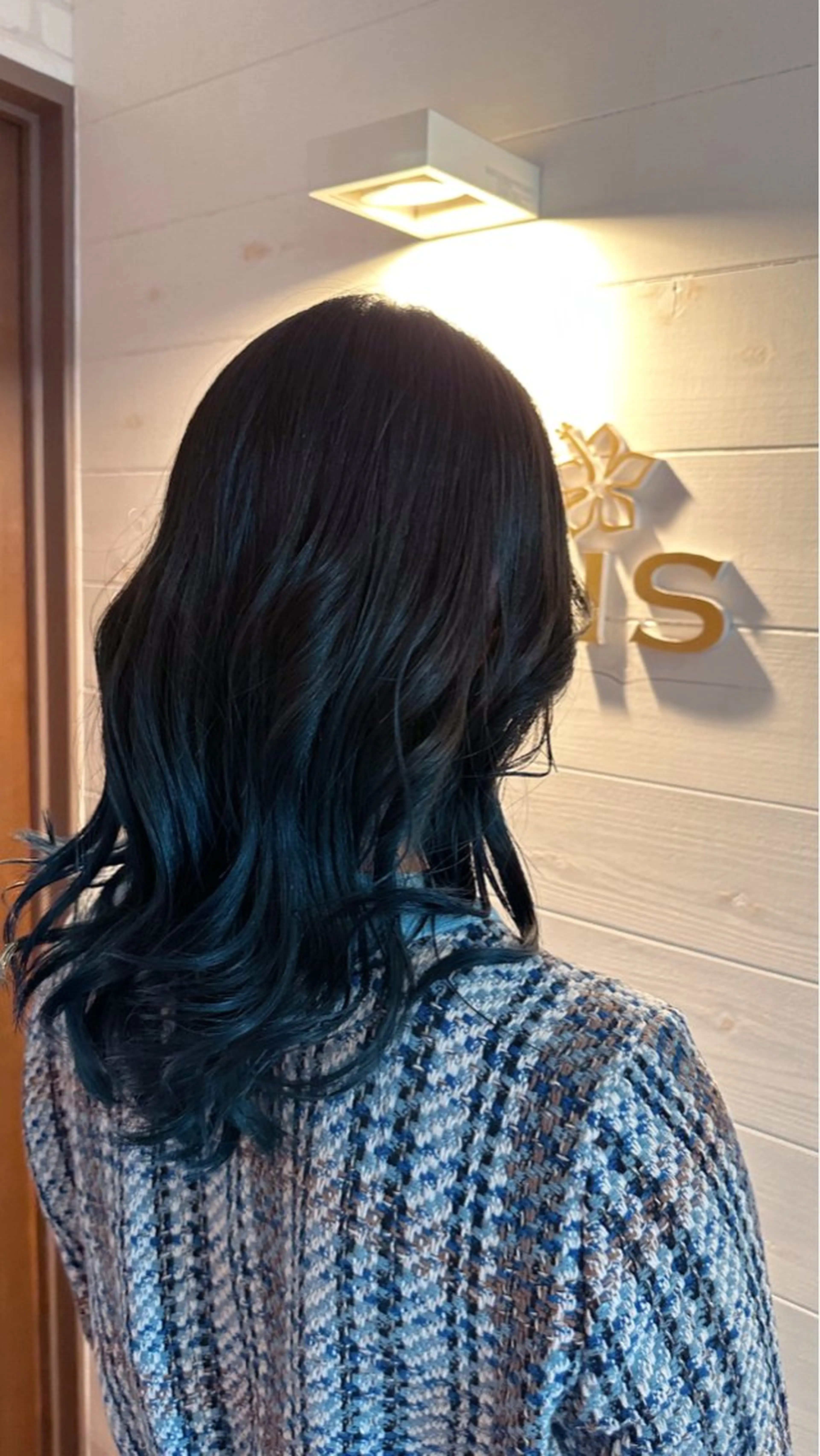 セミロング カラー グラデーションカラー Oasis GaRDEN大宮所属・松本 耀清のヘアスタイル