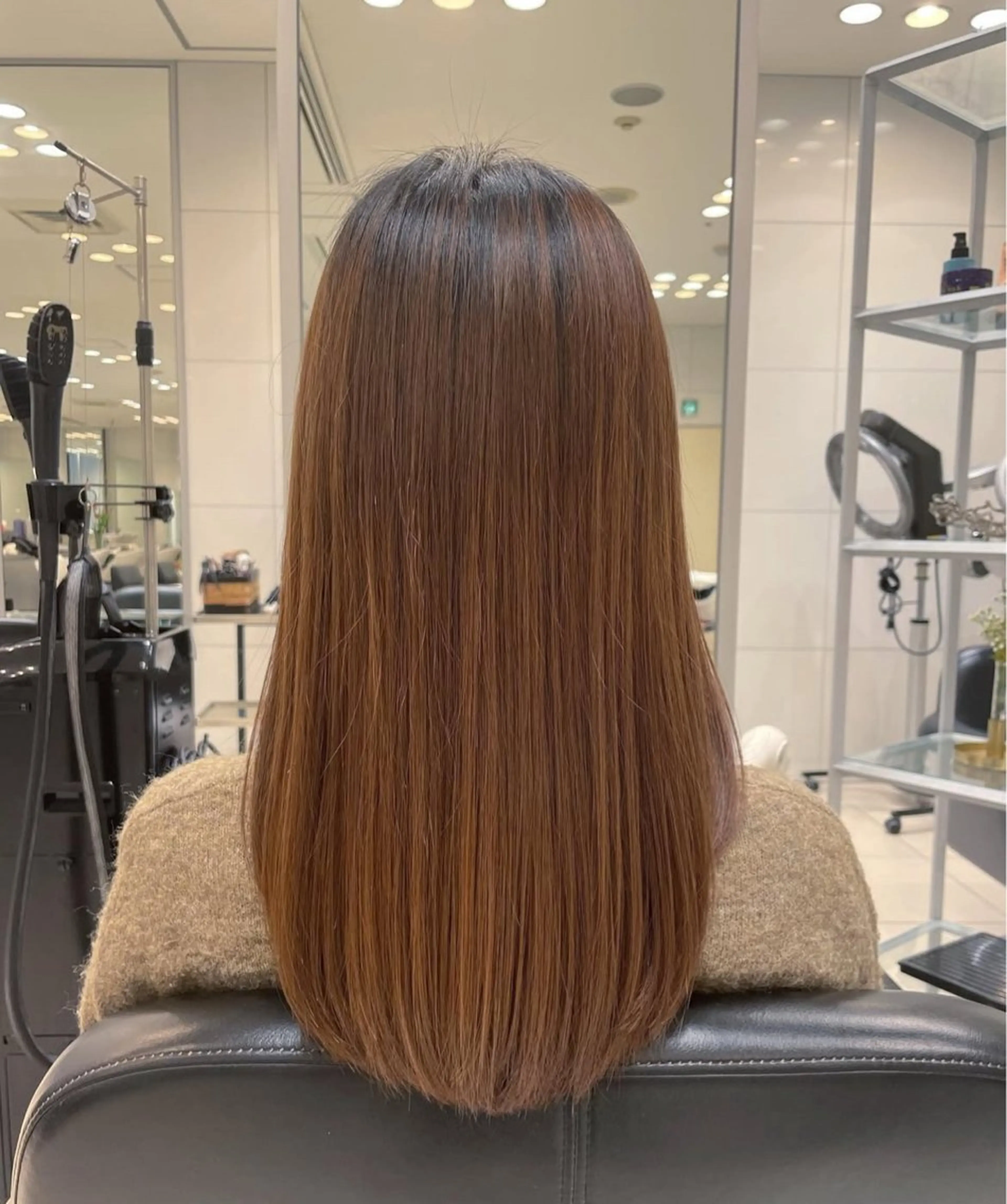 ロング カット ヘアカラー 縮毛矯正 🦋ハイトーン🦋 石山 希理🦋のヘアスタイル