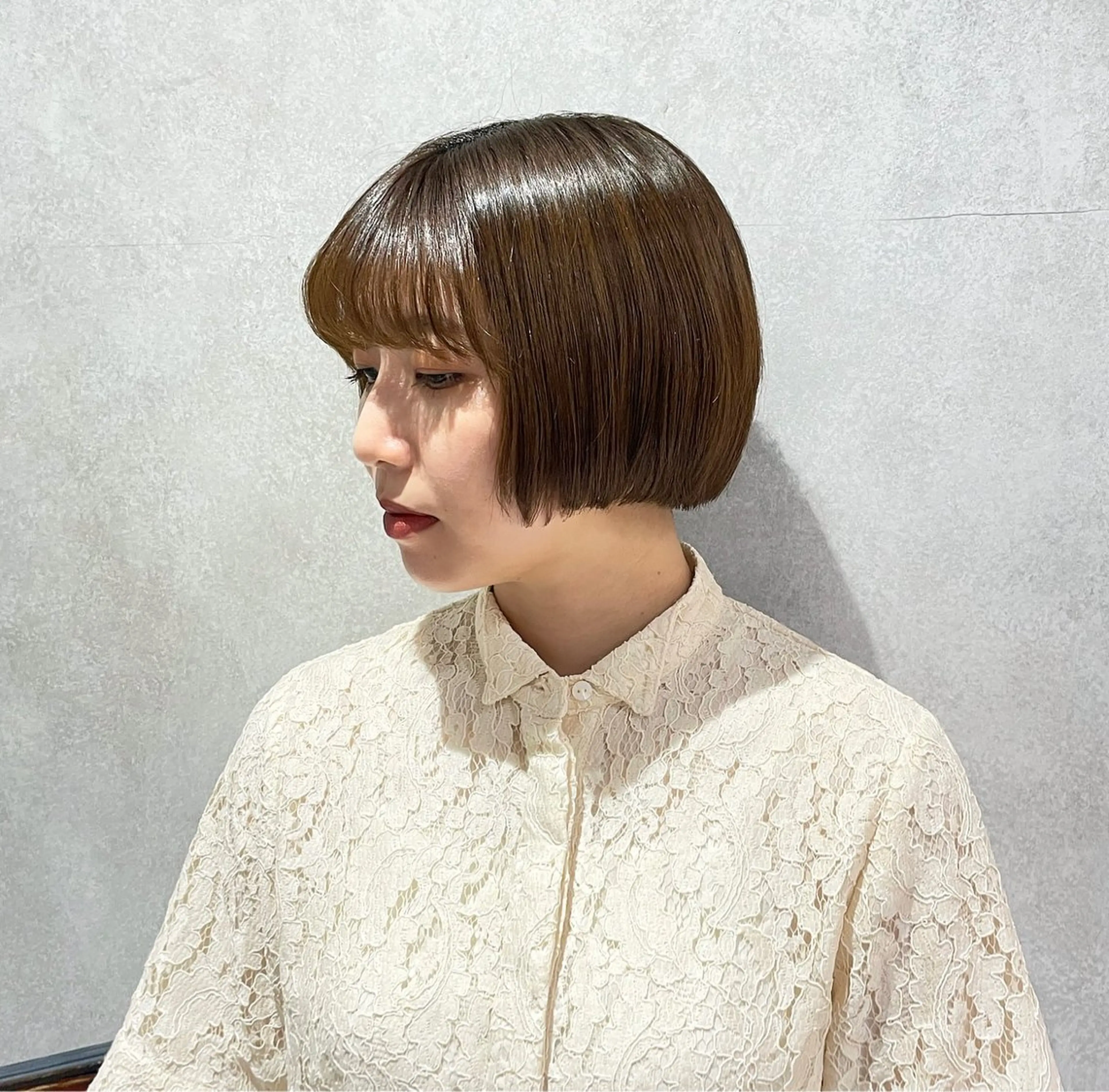 ショート ボブ yumemiレイヤー ‎✴︎ 透明感カラーのヘアスタイル