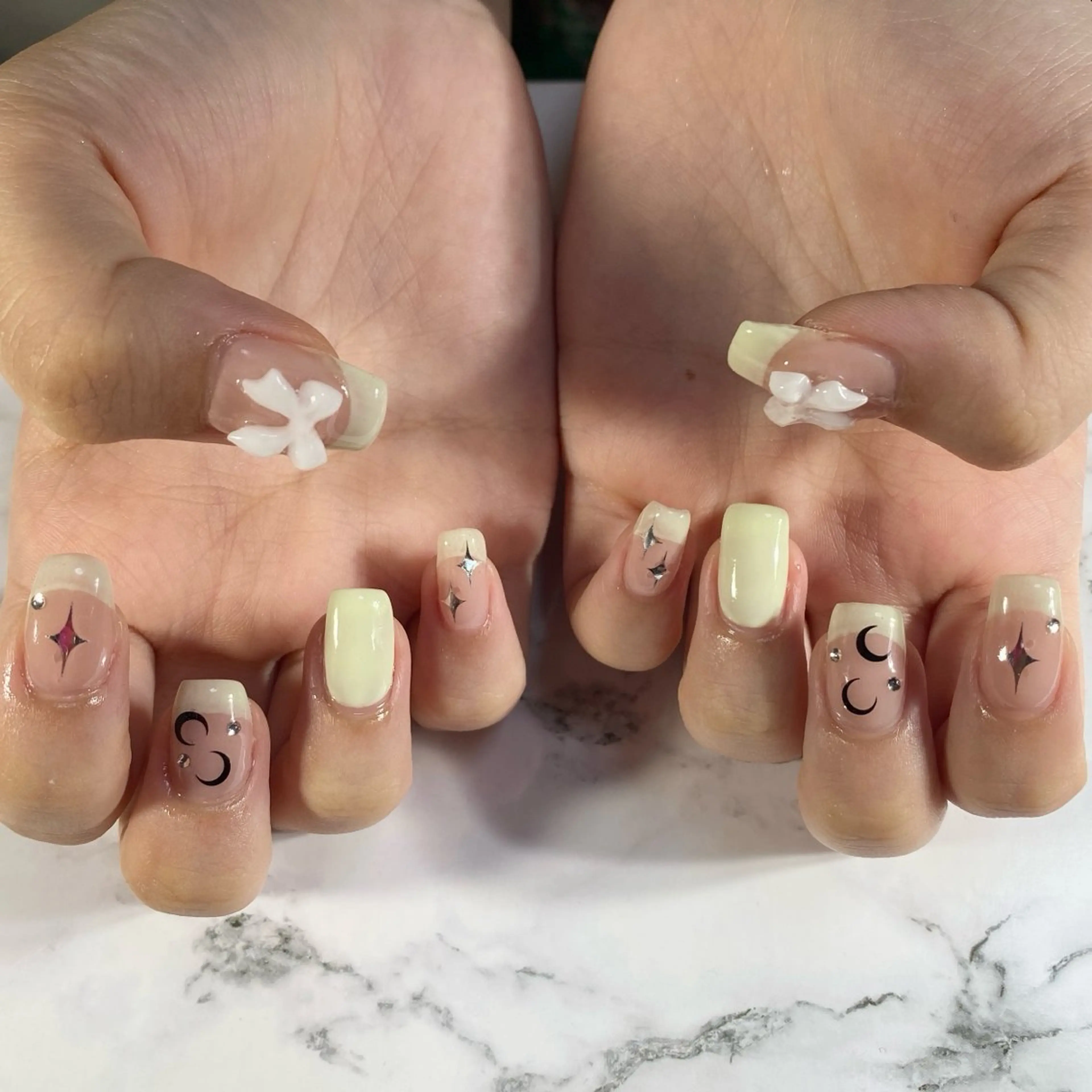 ネイル ハンドネイル 11 nailsのネイルデザイン