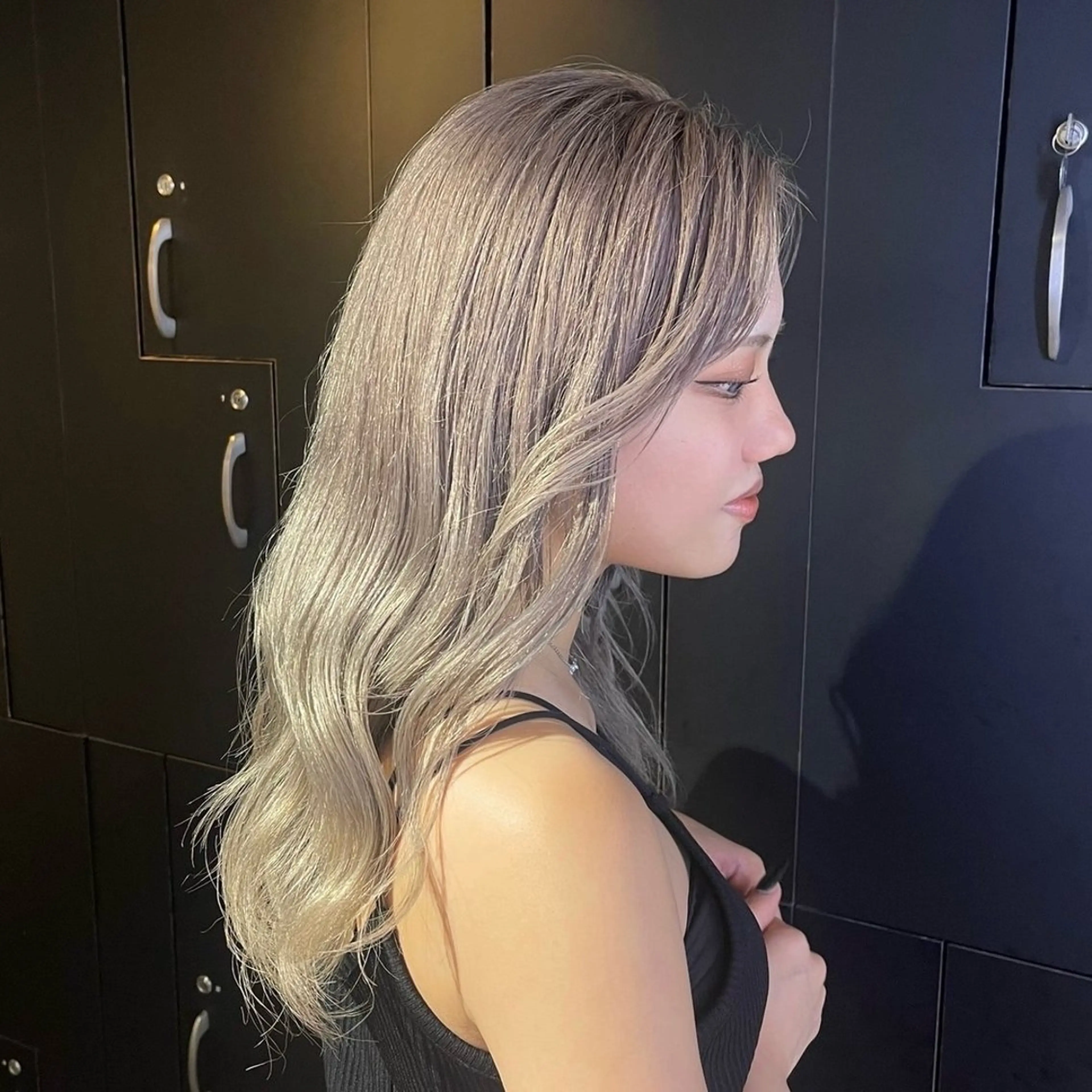 ロング ヘアカラー トリートメント ☪ ‎ハイトーン信者 ☪️yumeka🪩のヘアスタイル