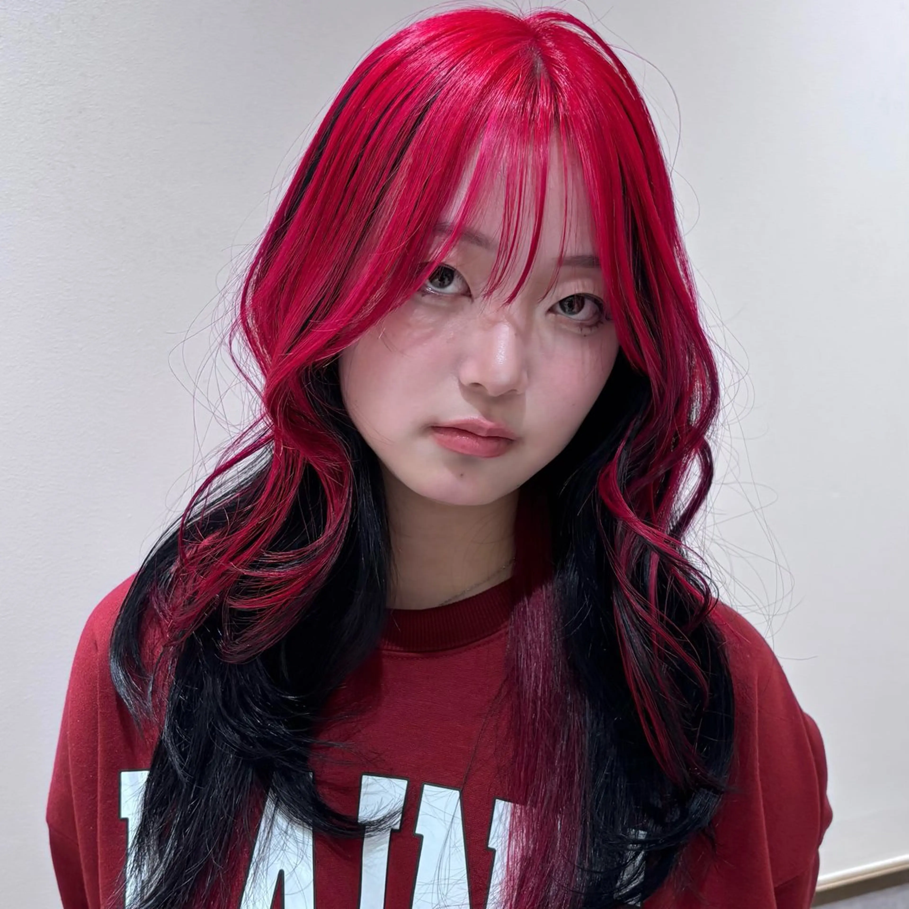 セミロング カラー ヘアカラー ヘアセット ハイトーンカラー🫧 🥣KYOKAのヘアスタイル