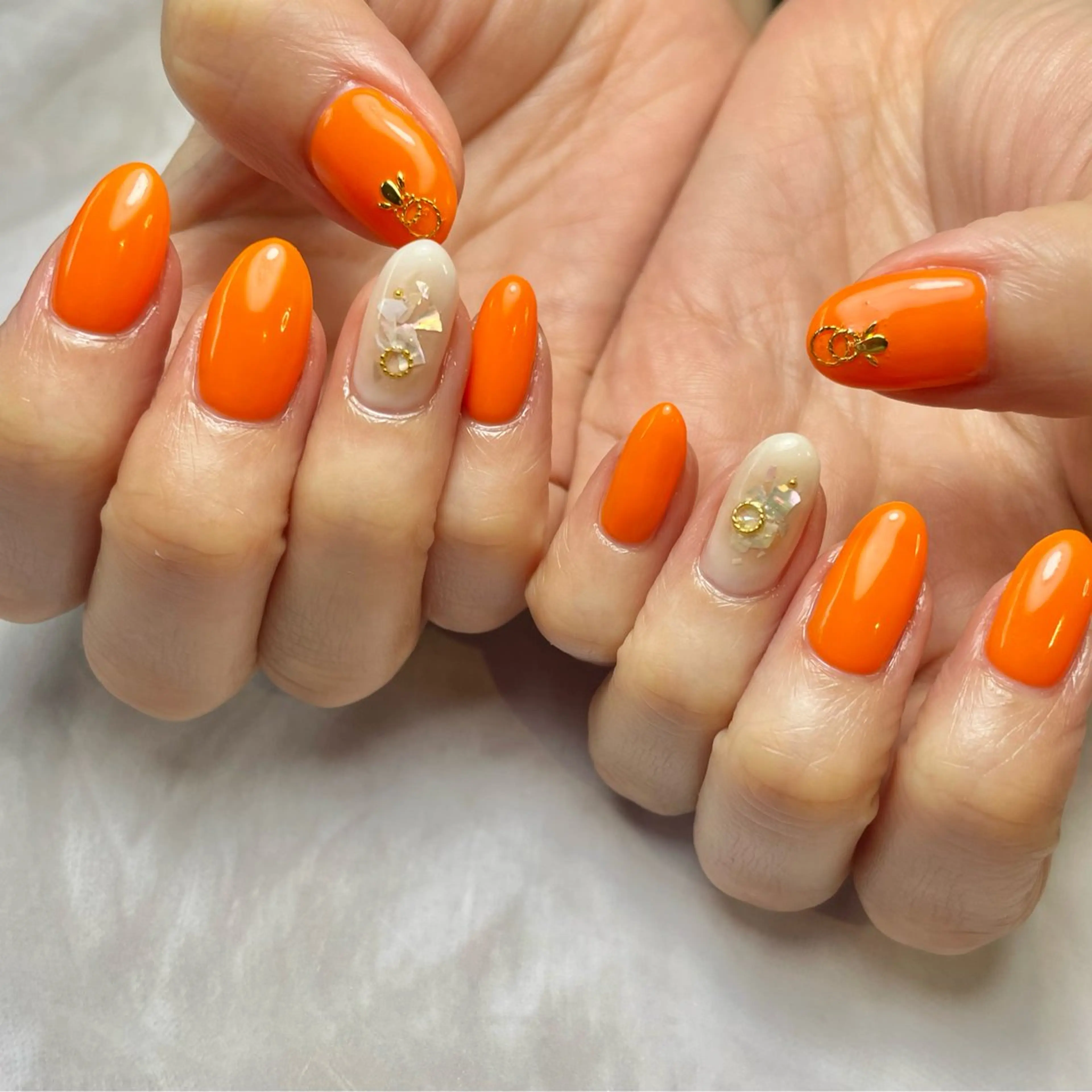 ネイル 持ち込み ハンドネイル Reflection marikoのネイルデザイン