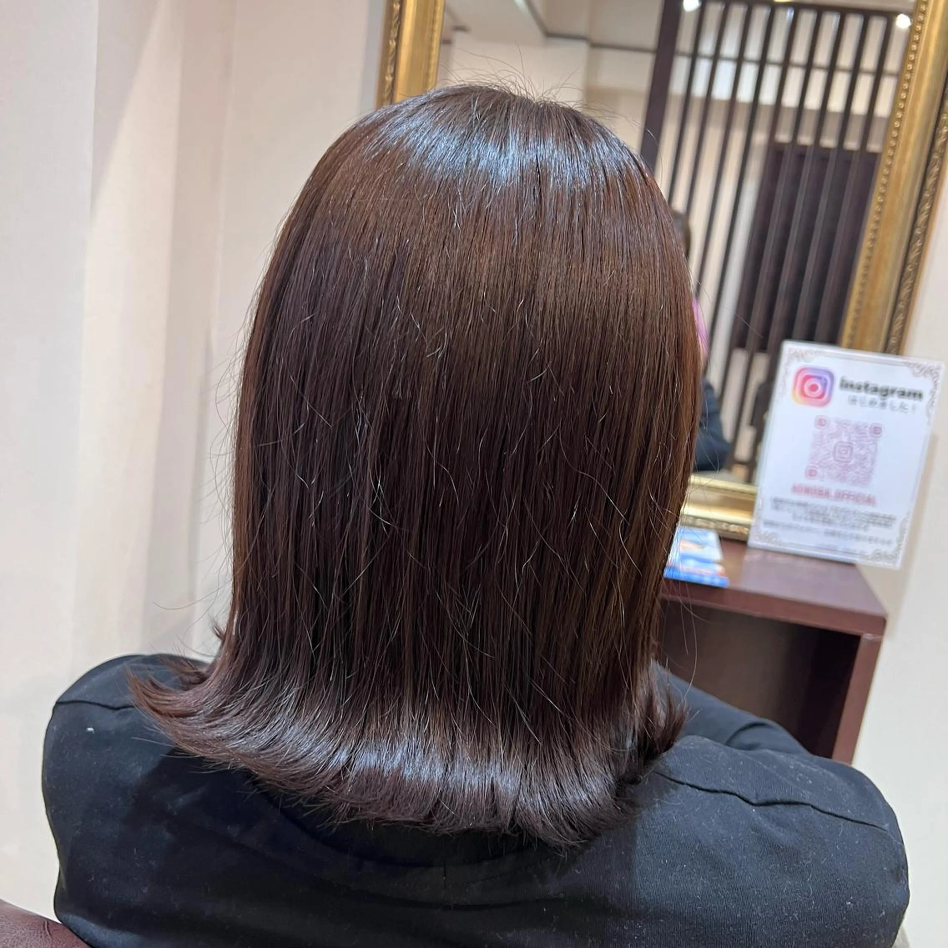 ミディアム カラー ブラウンカラー チョコレートブラウン 丸山 明日香のヘアスタイル