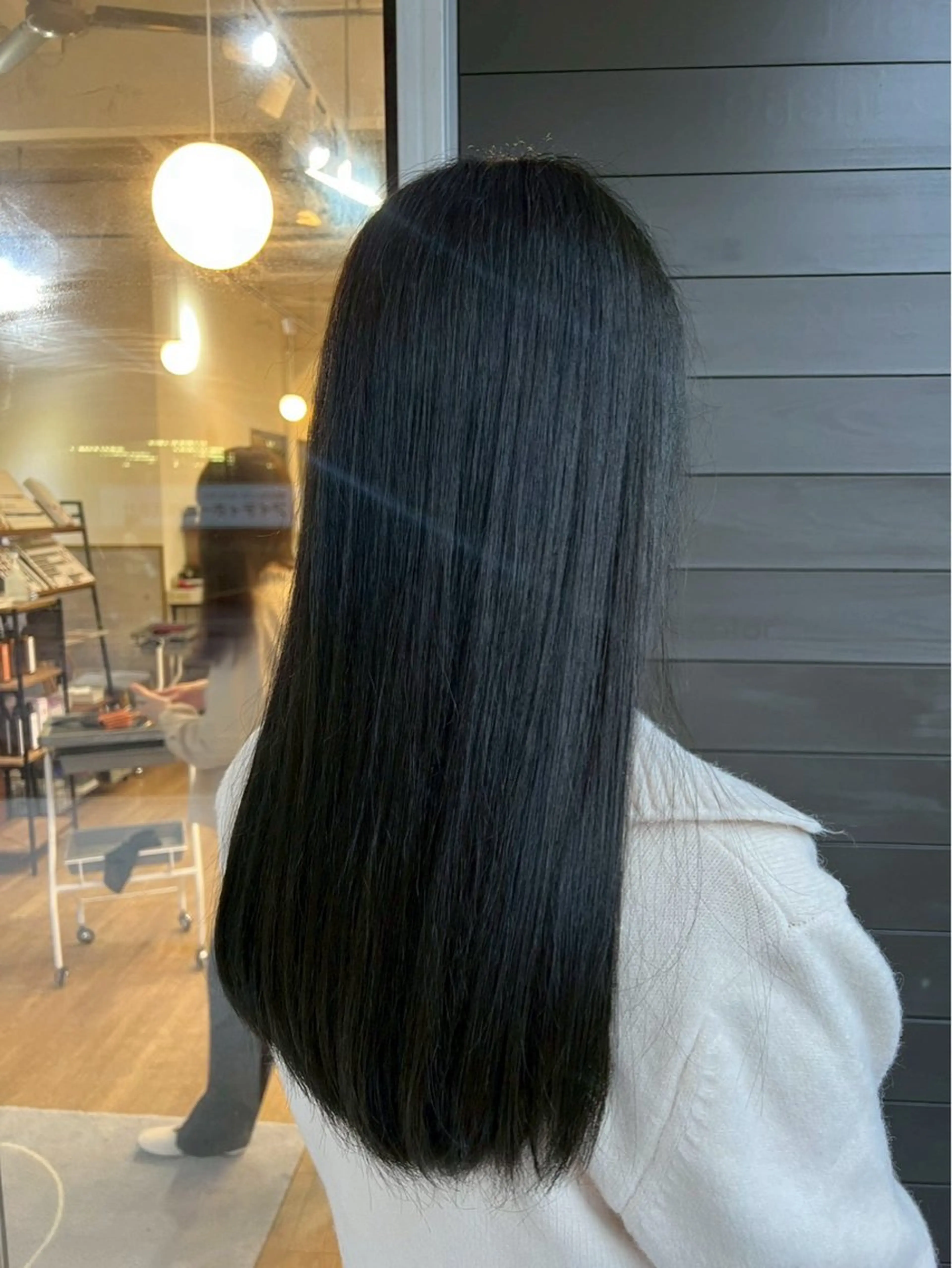 セミロング カラー 柔らかい／抜け感/ SOU🫧のヘアスタイル