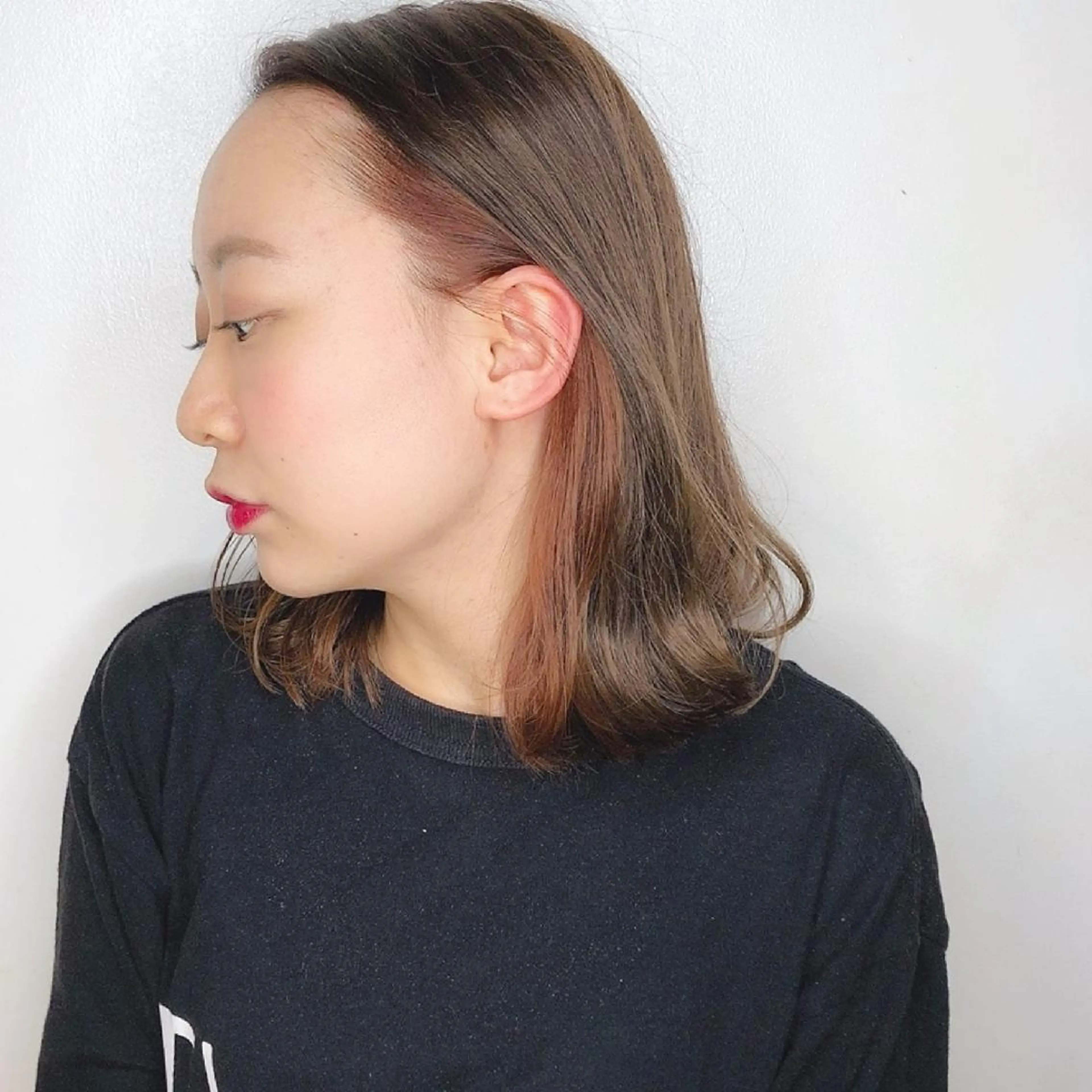 ミディアム カラー ヘアアレンジ インナーカラー オレンジ テラコッタ カット ヘアカラー トリートメント 竹内啓太 ボブのヘアスタイル