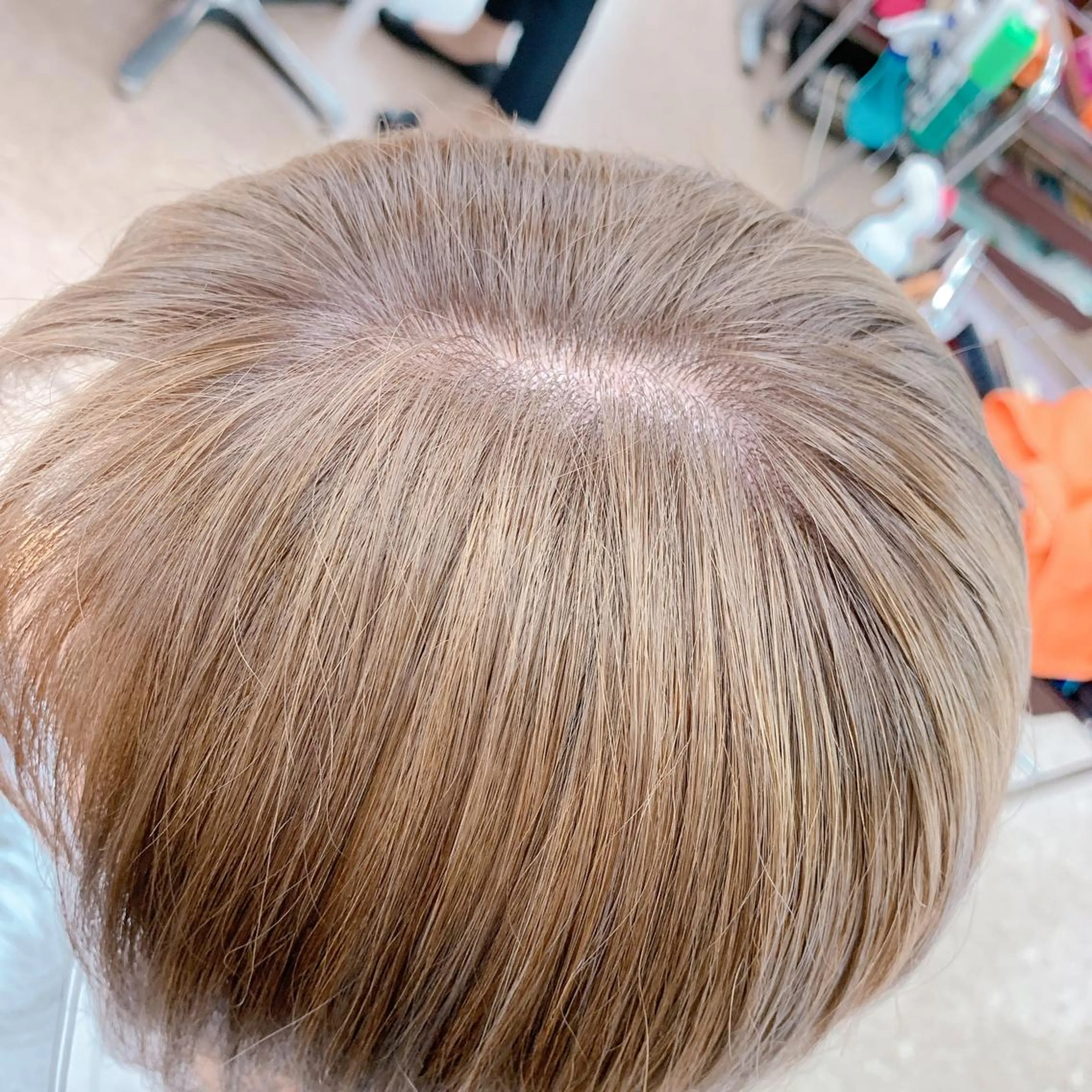 🤍2回染めハイトーンカラー🤍ボブ+1000🤍脇+1500🤍胸+2000🤍胸下+2500🤍肋骨下+3000🤍の写真