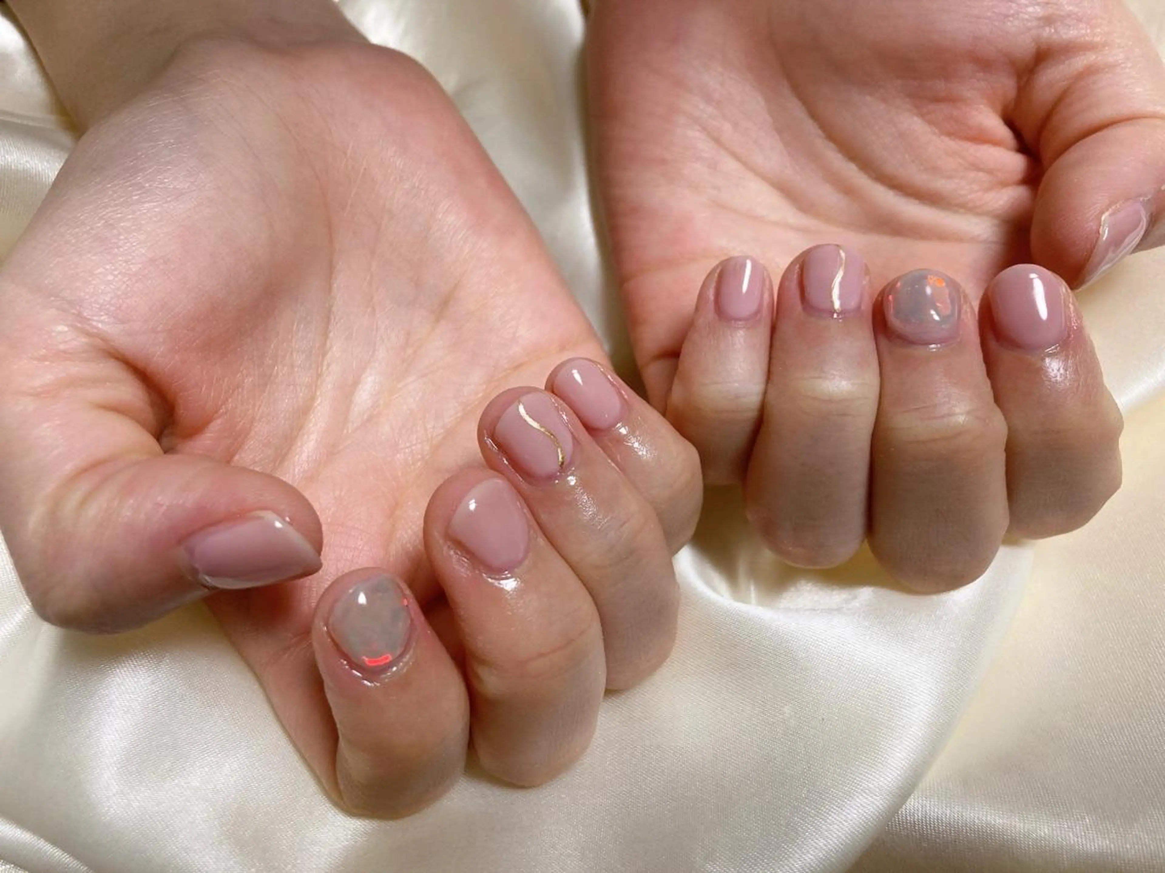 ネイル 氷ネイル・うるうるネイル kikinail 溝の口のネイルデザイン